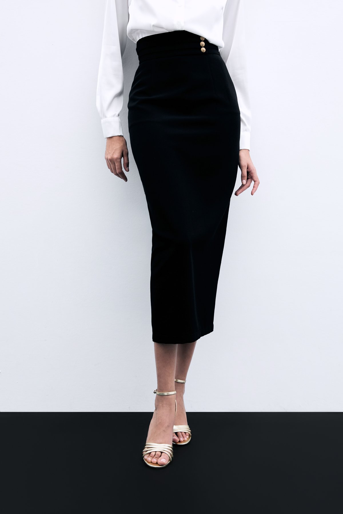 Düğme Detaylı Midi Etek - Siyah