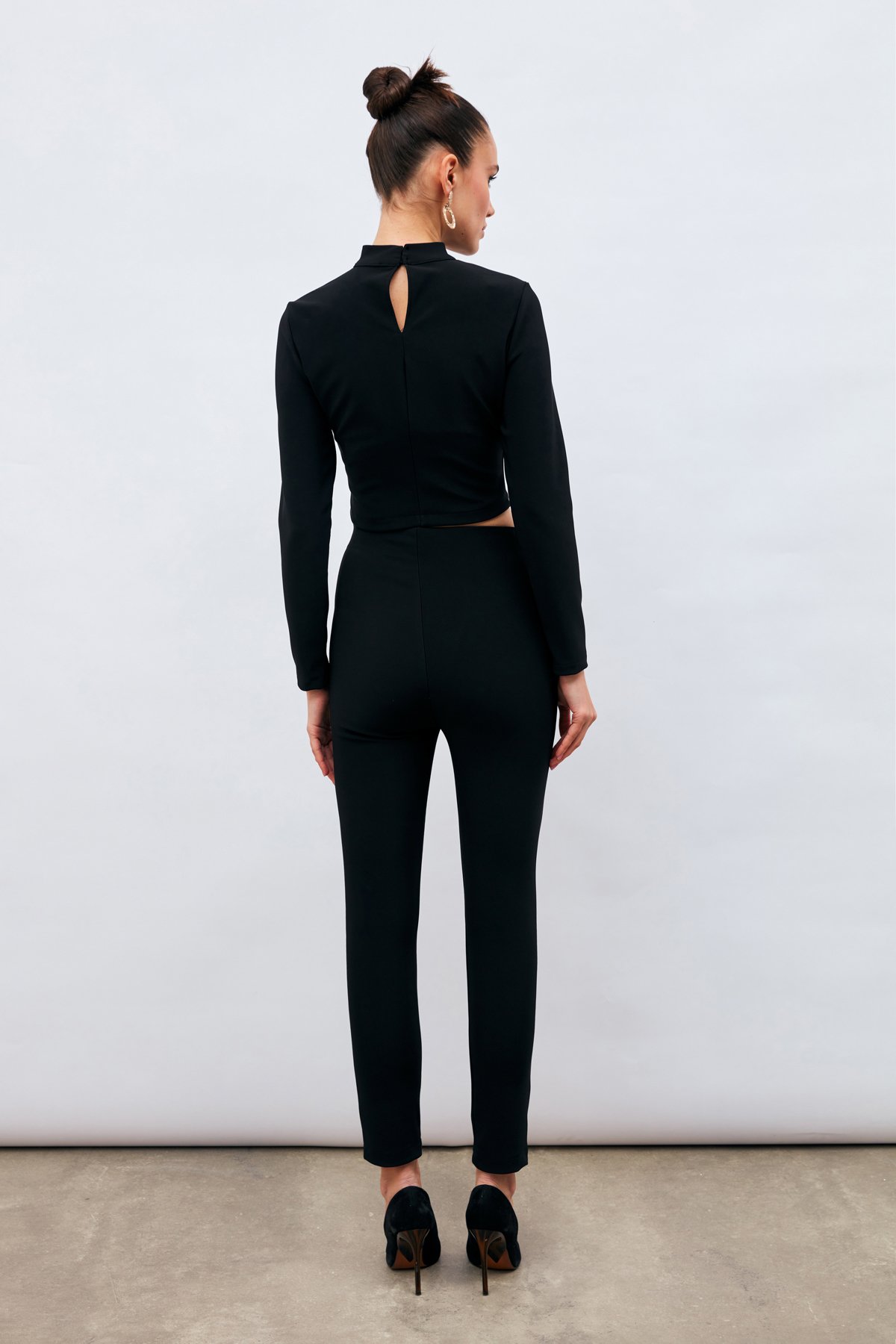 Düğme Detaylı Pantolon - SİYAH