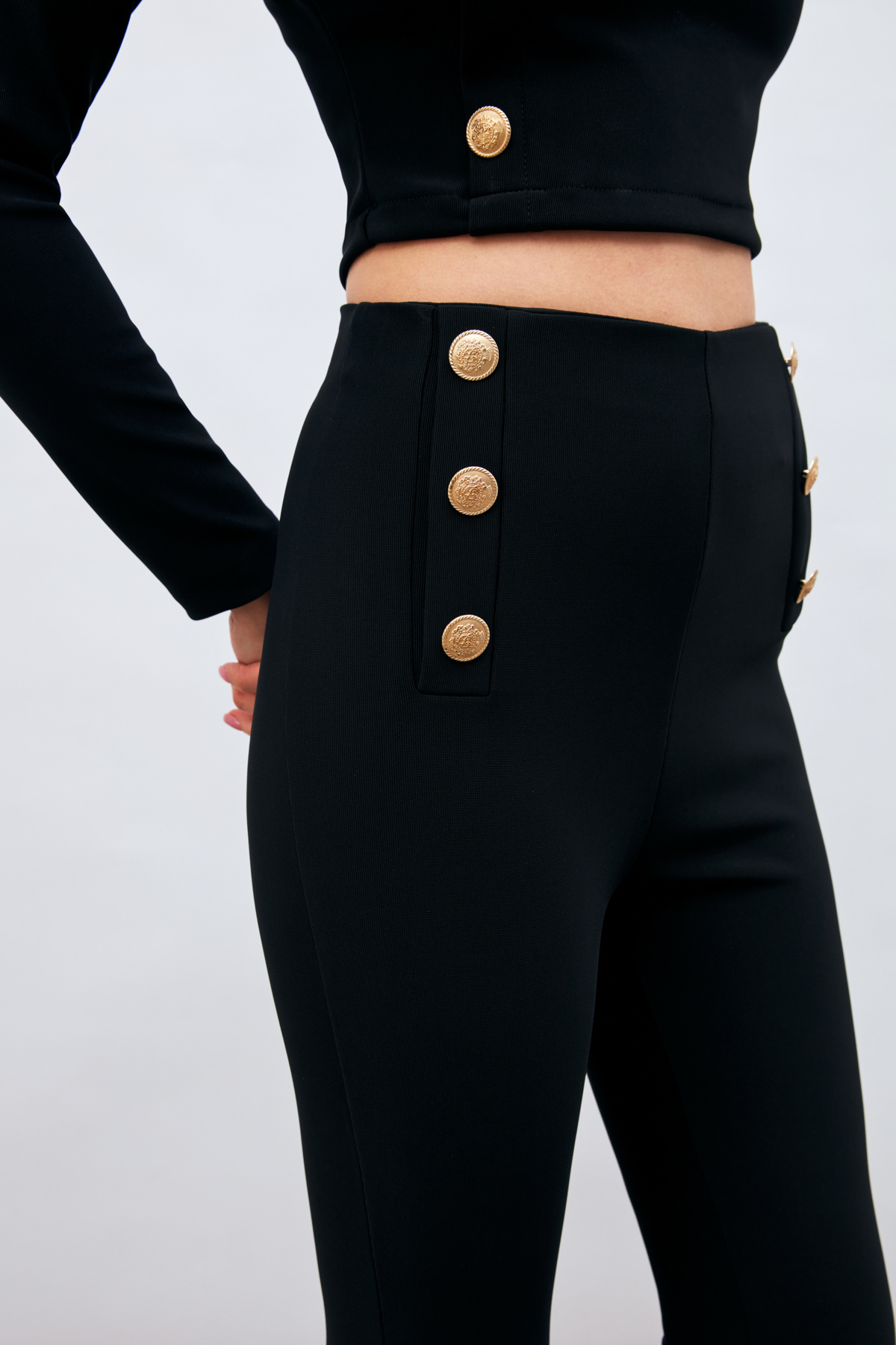 Düğme Detaylı Pantolon - SİYAH