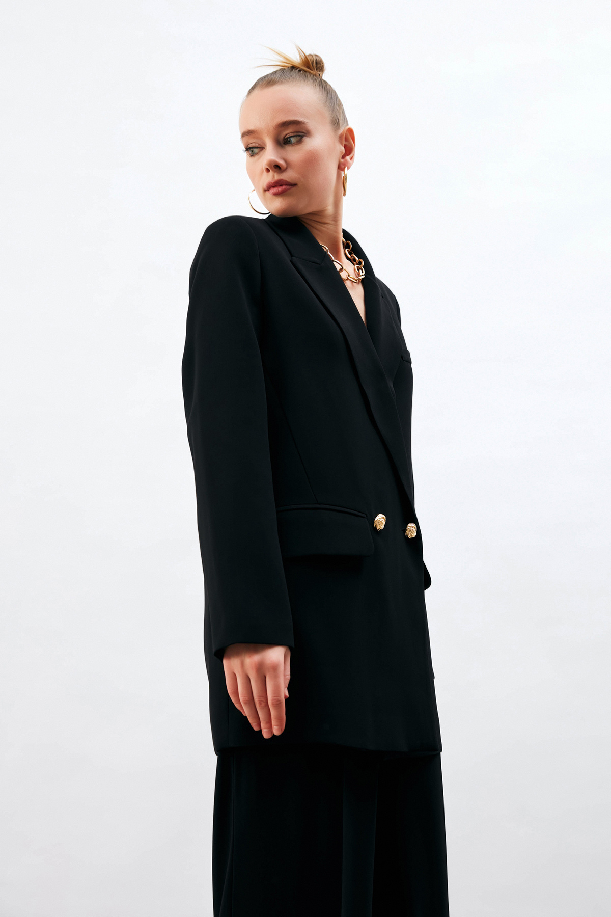 Düğme Detaylı Salaş Ceket - SİYAH