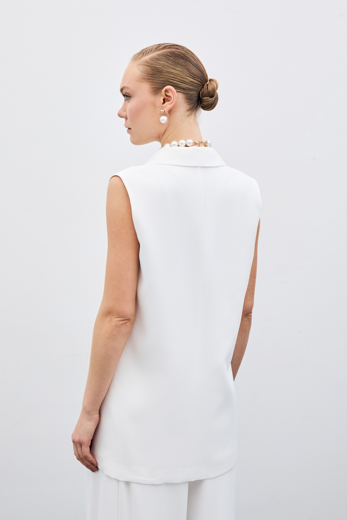 Düğme Detaylı Salaş Yelek - Ekru