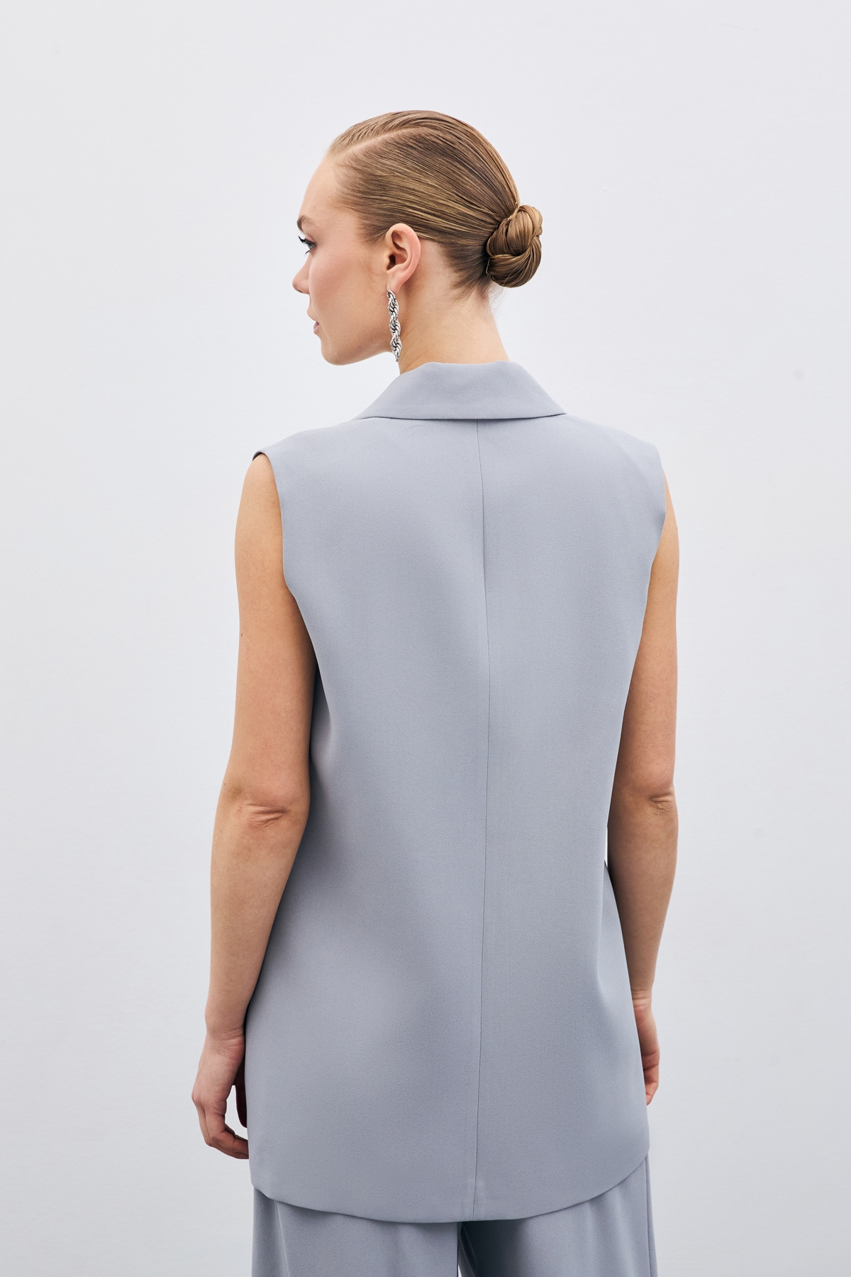 Düğme Detaylı Salaş Yelek - Gri