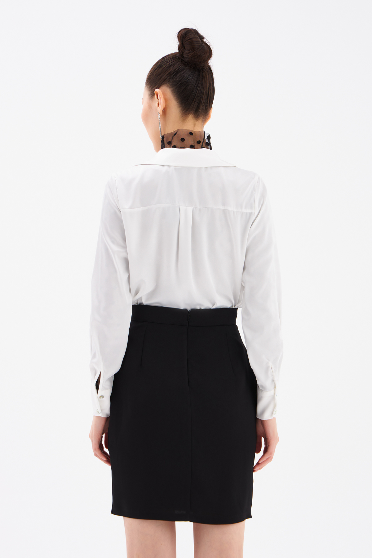 Düğme Detaylı Saten Krep Etek - SİYAH