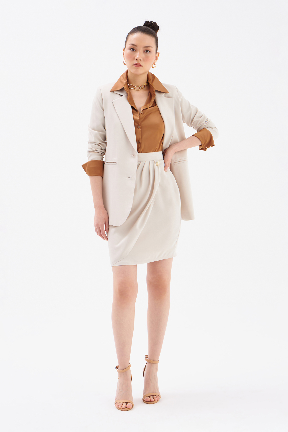 Düğme Detaylı Saten Krep Etek - TAŞ