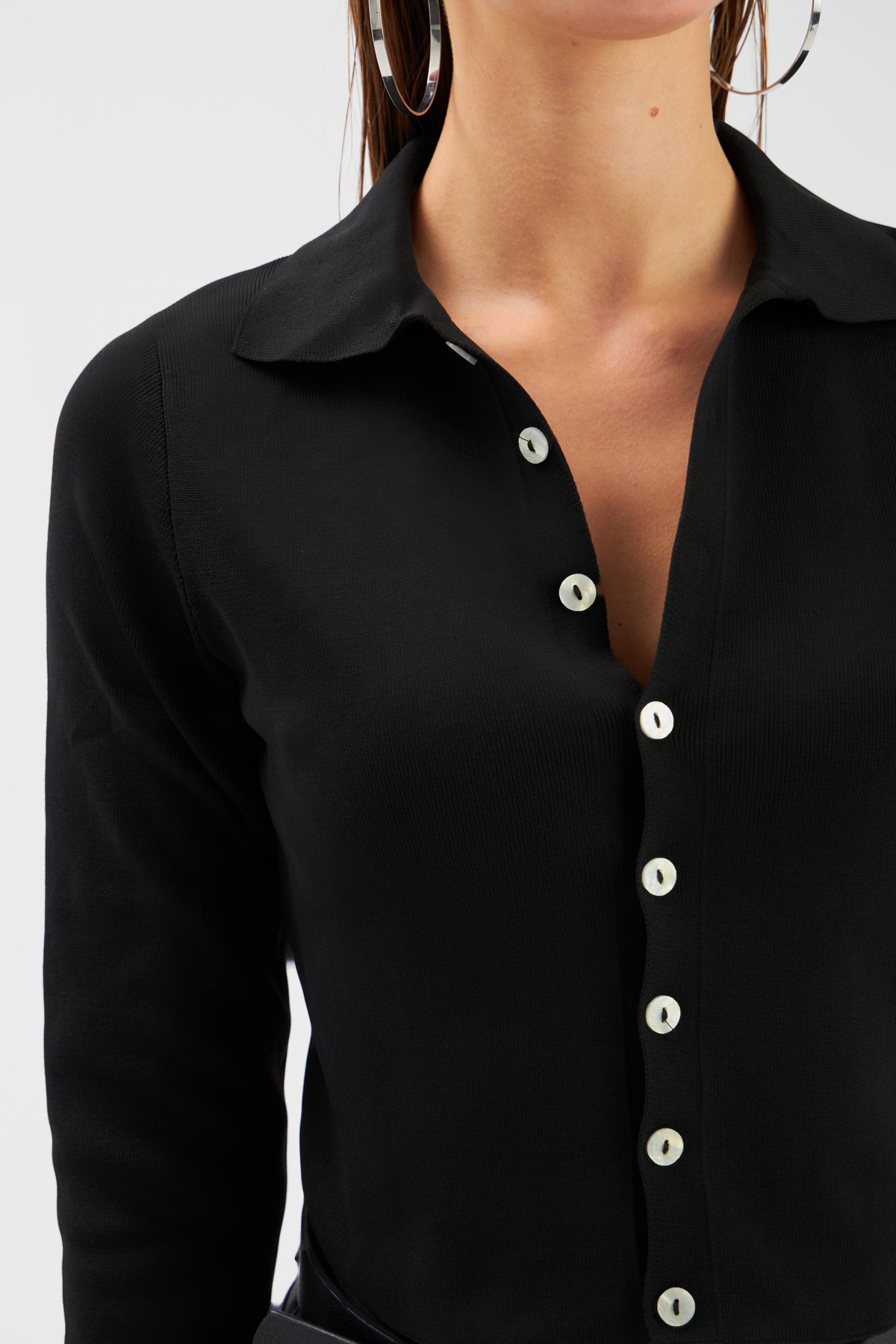 Düğme detaylı triko crop - SİYAH