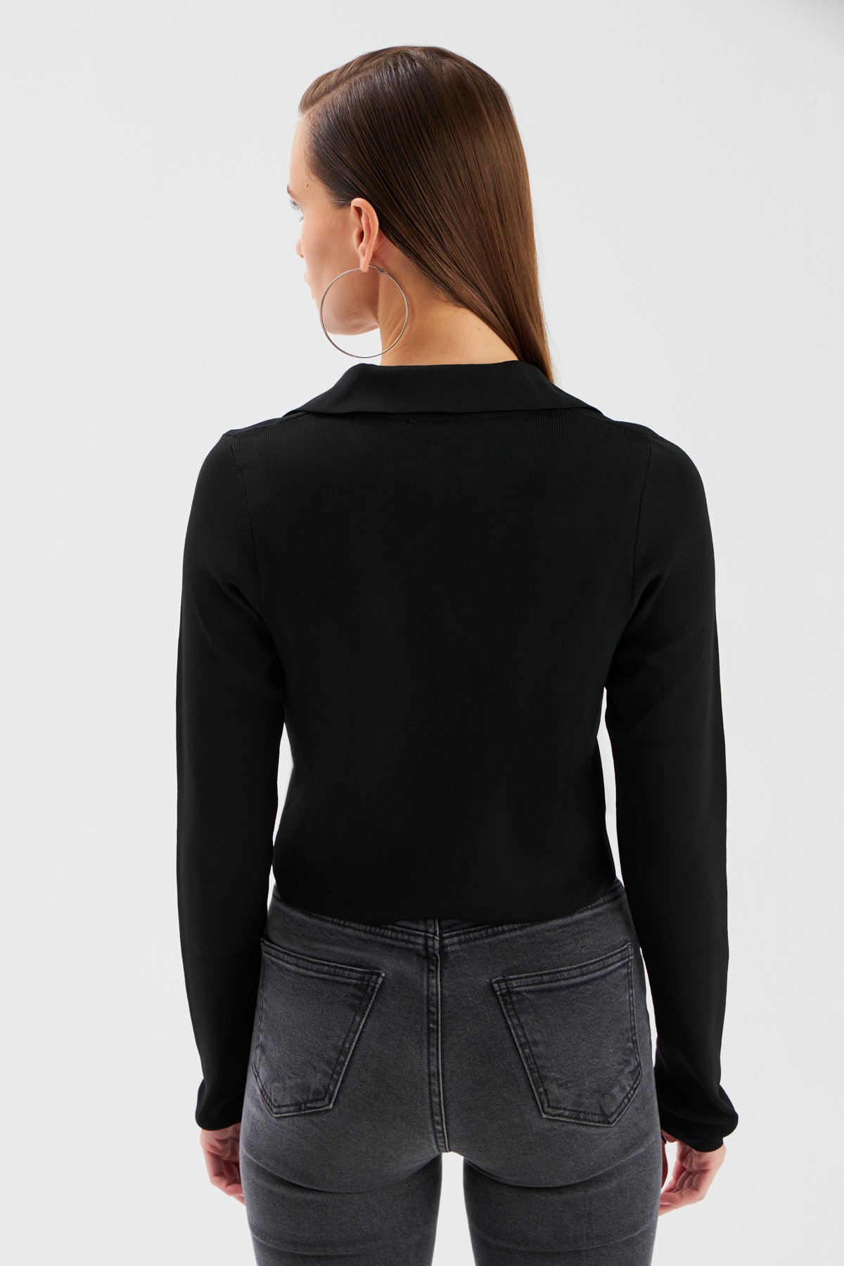 Düğme detaylı triko crop - SİYAH