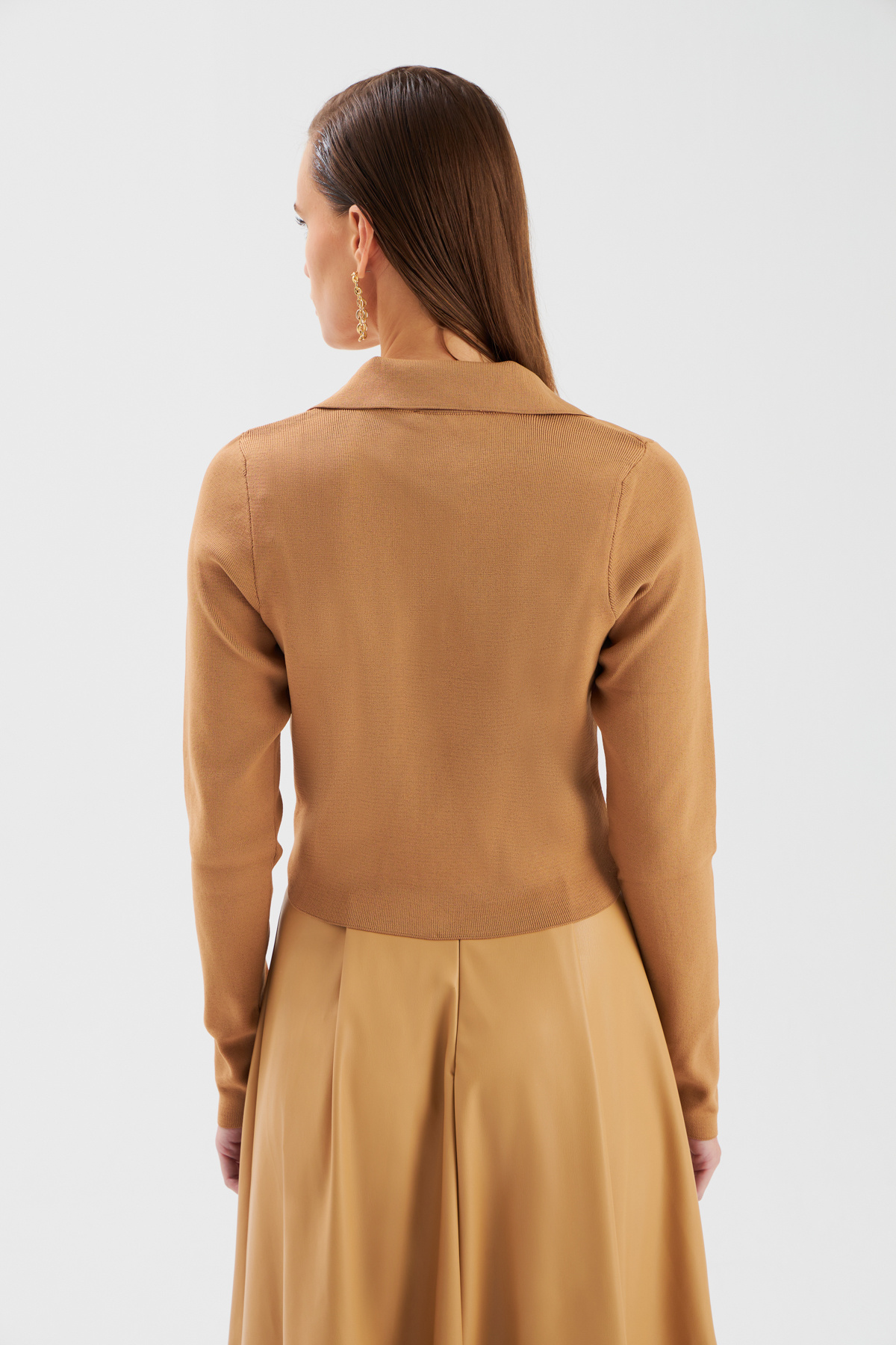 Düğme detaylı triko crop - VİZON