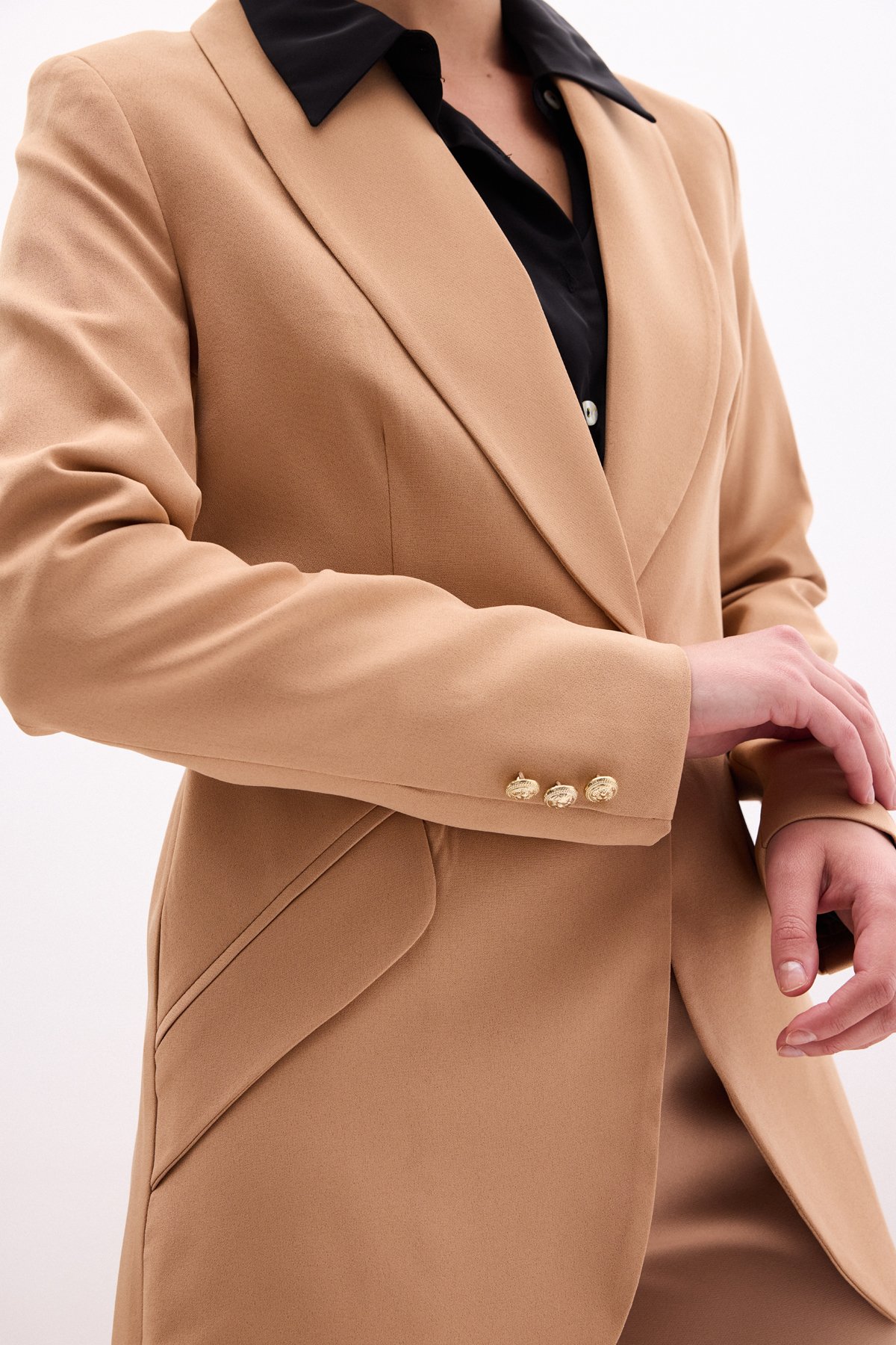 Düğme Detaylı Uzun Ceket - Camel