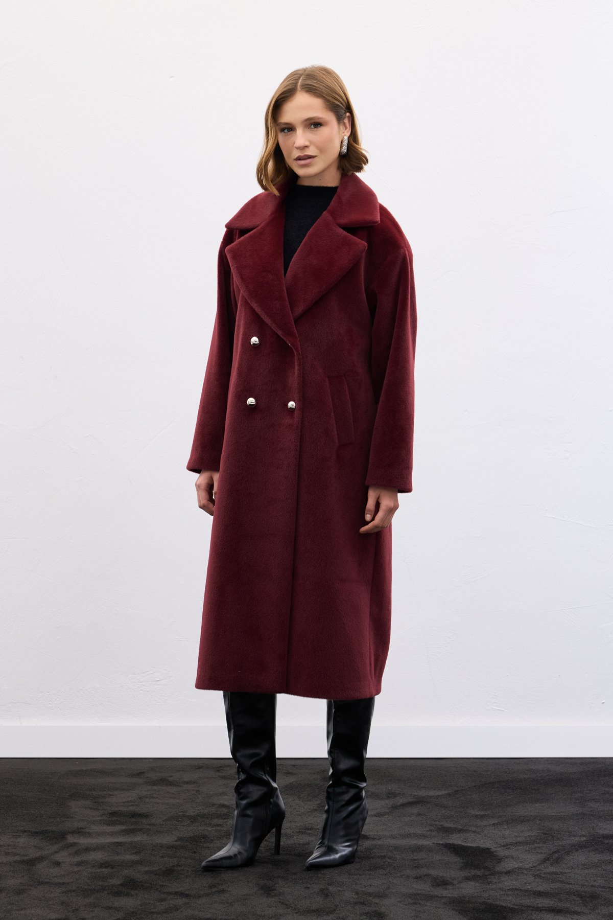 Düğme Detaylı Uzun Kaban - Bordo