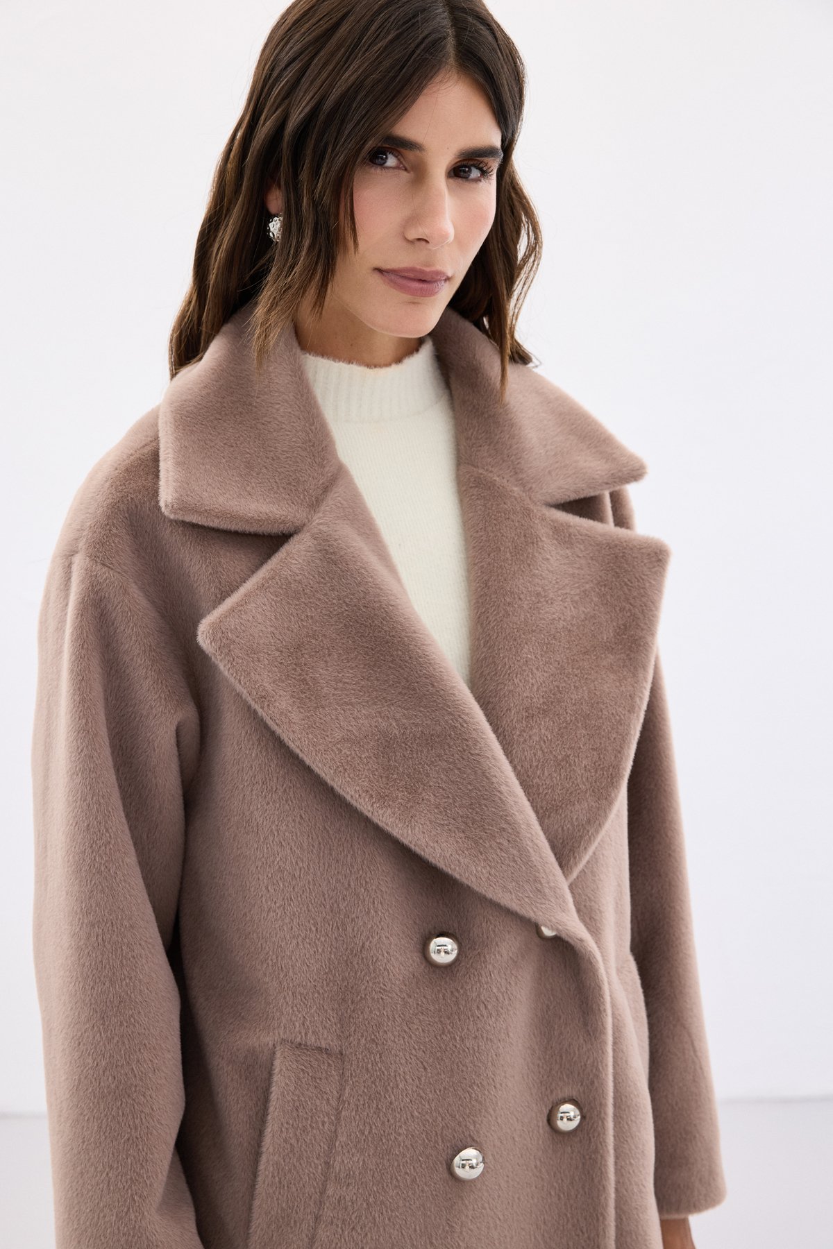 Düğme Detaylı Uzun Kaban - Vizon