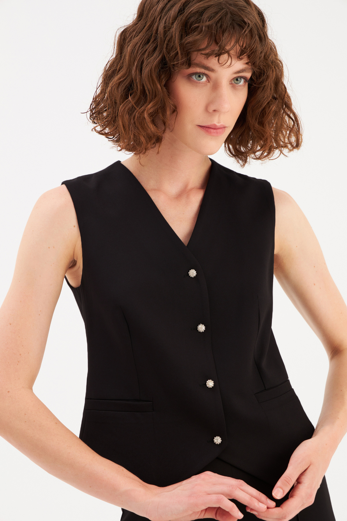 Düğme Taş Detaylı Yelek - SİYAH
