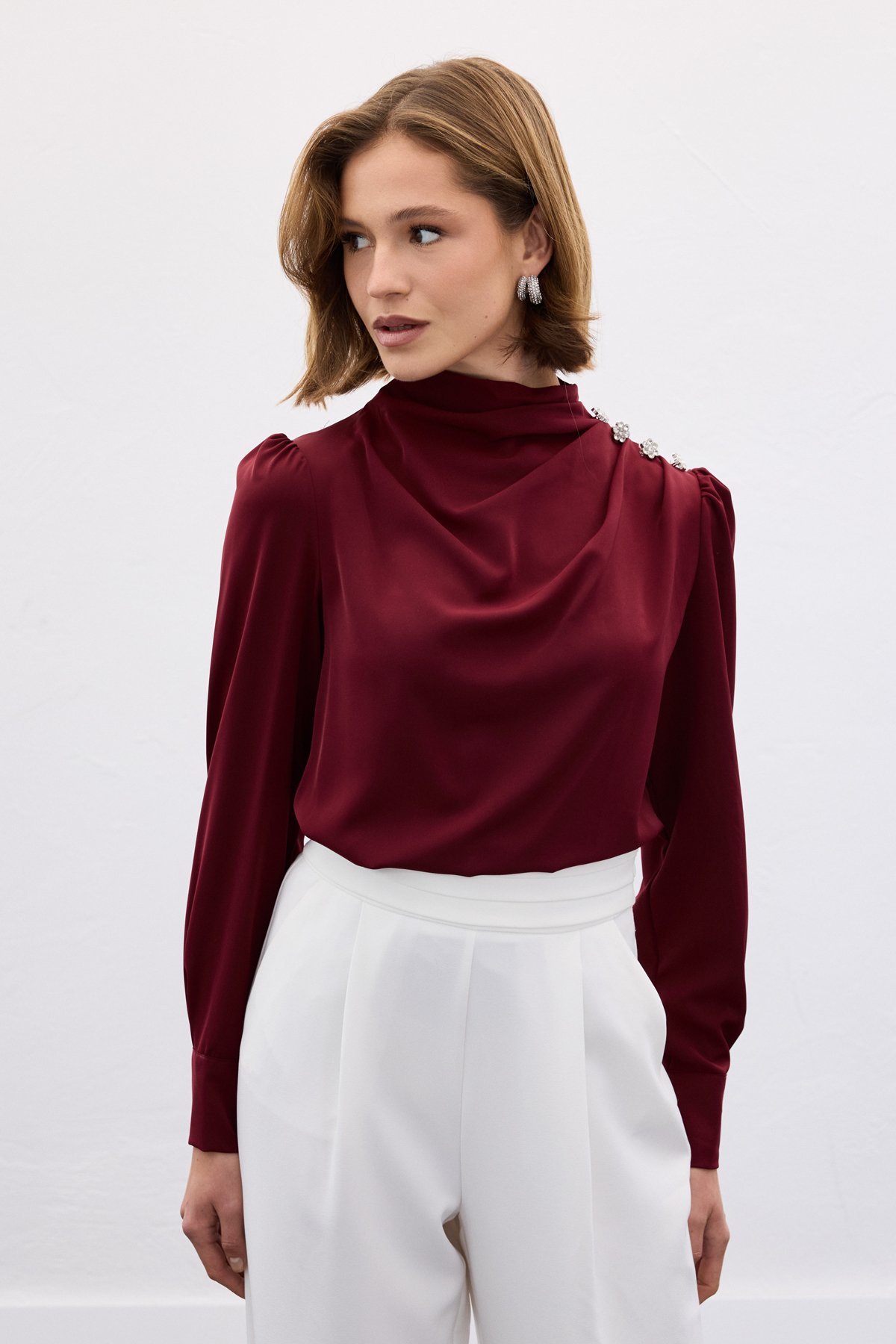 Düğmeleri Taş Detaylı Bluz - Bordo