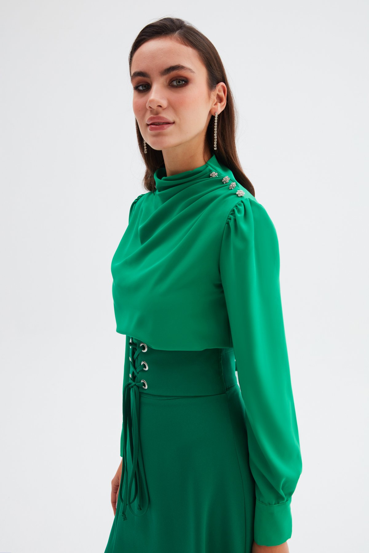Düğmeleri Taş Detaylı Bluz - KOYU YEŞİL