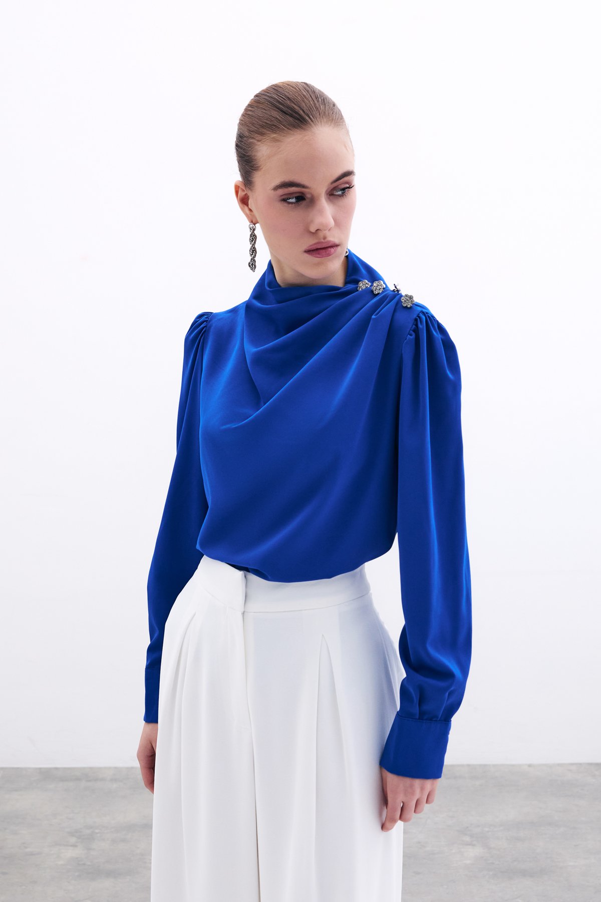 Buttons Stone Detailed Blouse - Sax blue