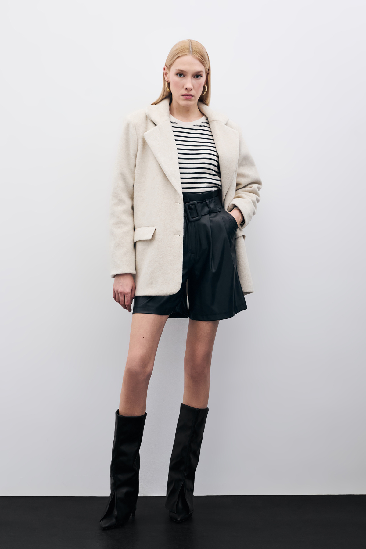 Düğmeli Kaşe Ceket - Bej