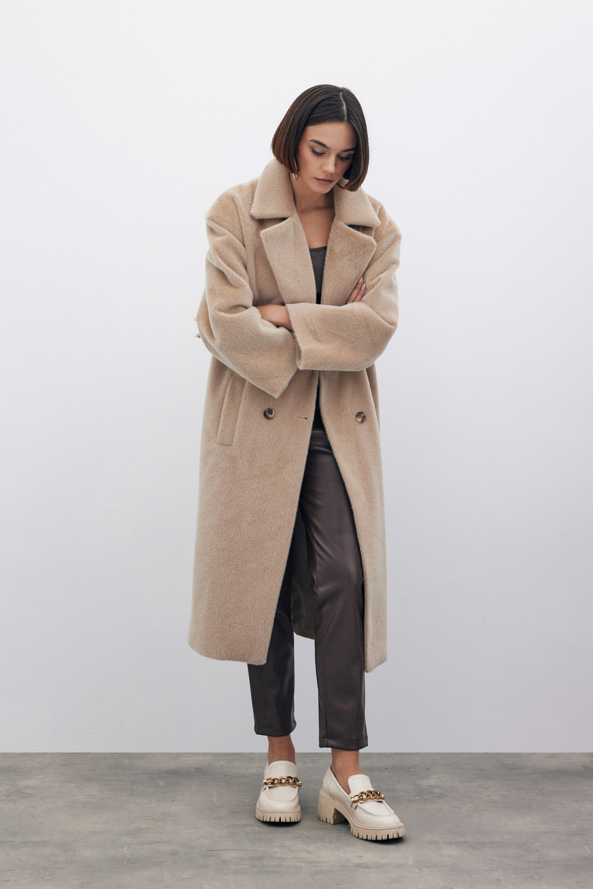 Buttoned Cashmere Coat - BEIGE