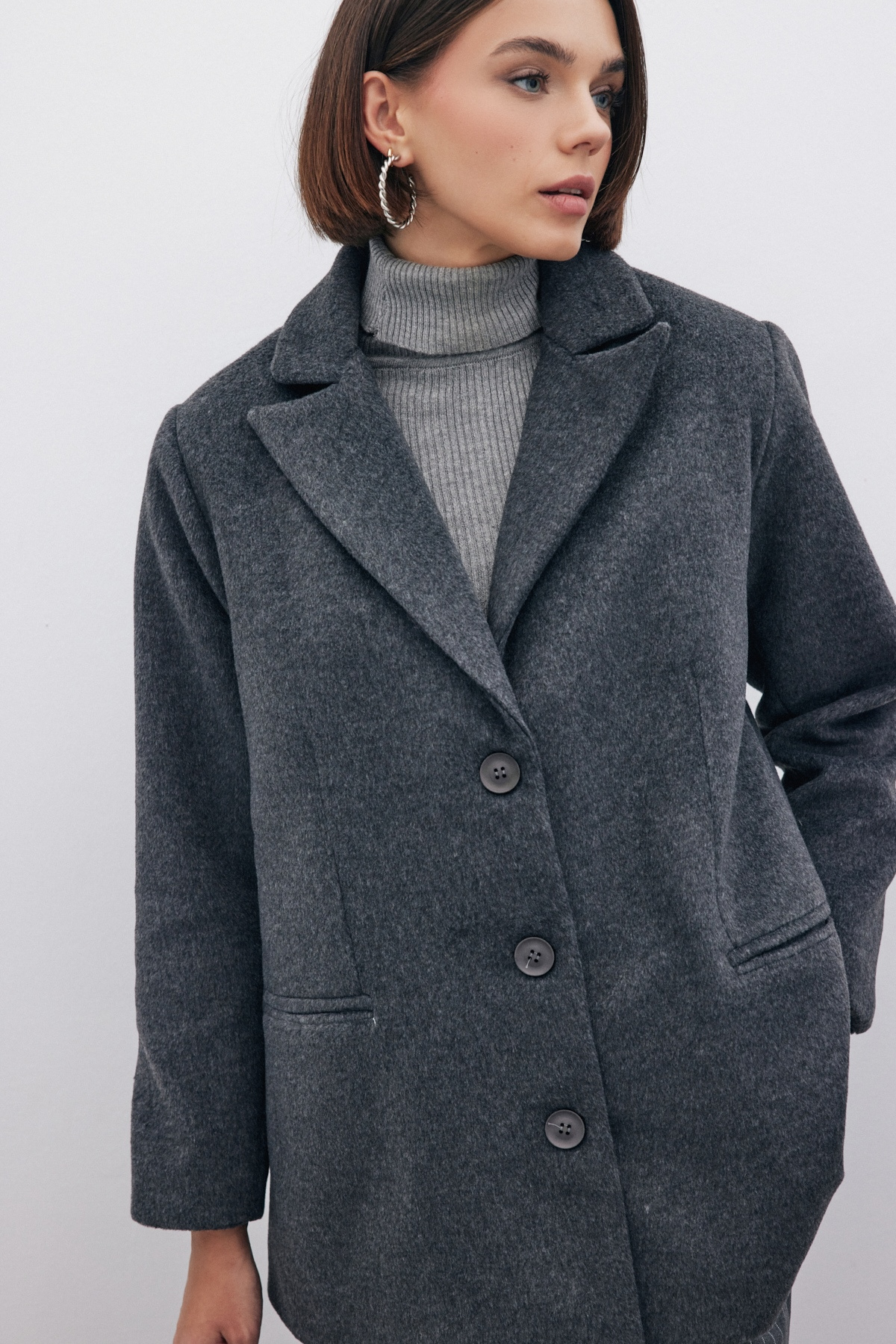 Düğmeli Kaşe Kaban - SİYAH