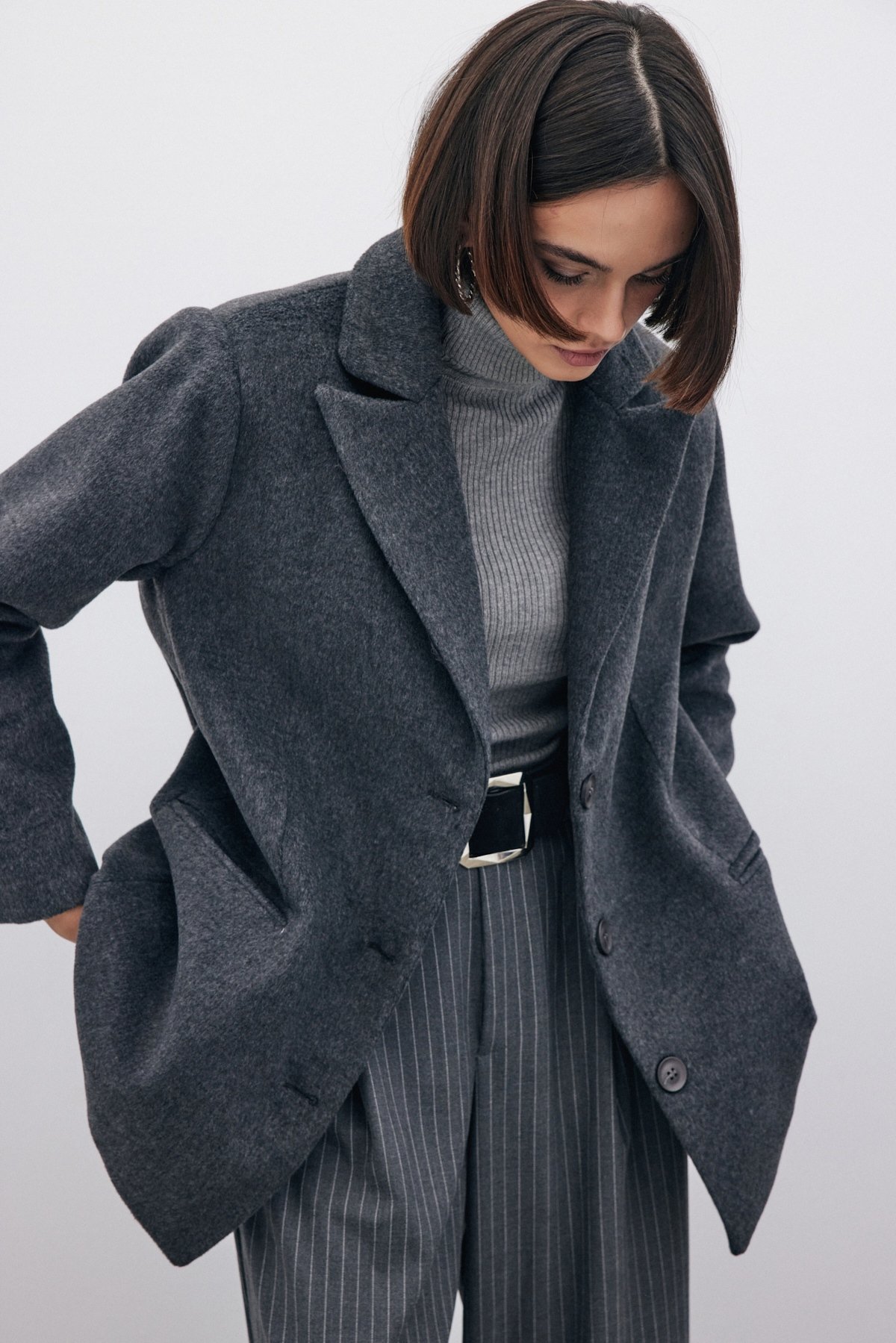 Düğmeli Kaşe Kaban - SİYAH