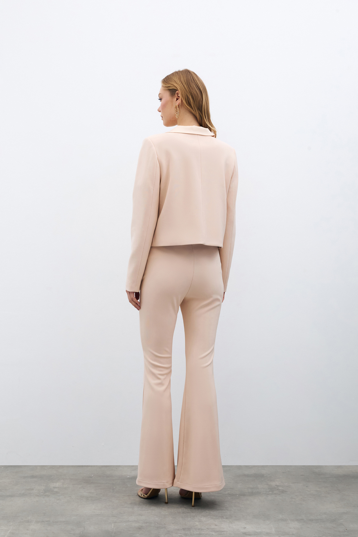 Düğmeli Kısa Ceket - BEJ