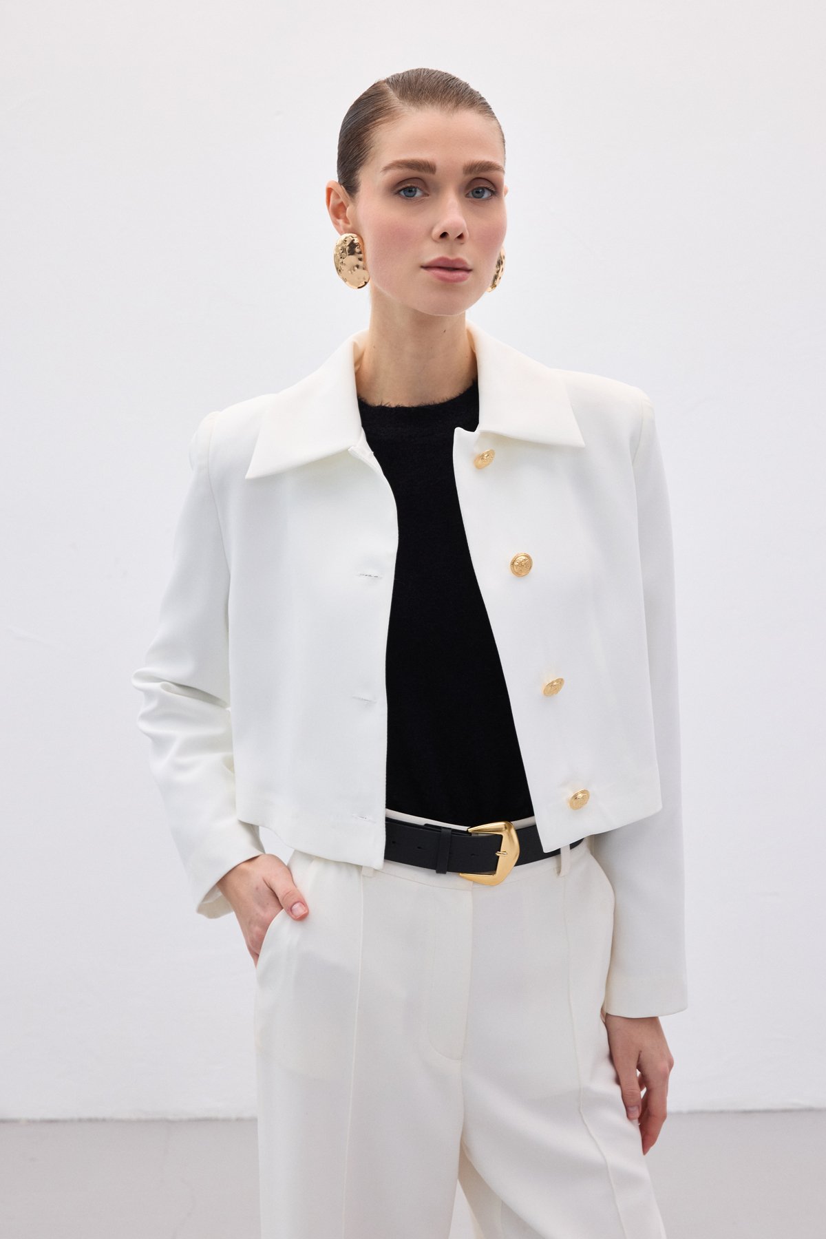 Düğmeli Kısa Ceket - Ekru