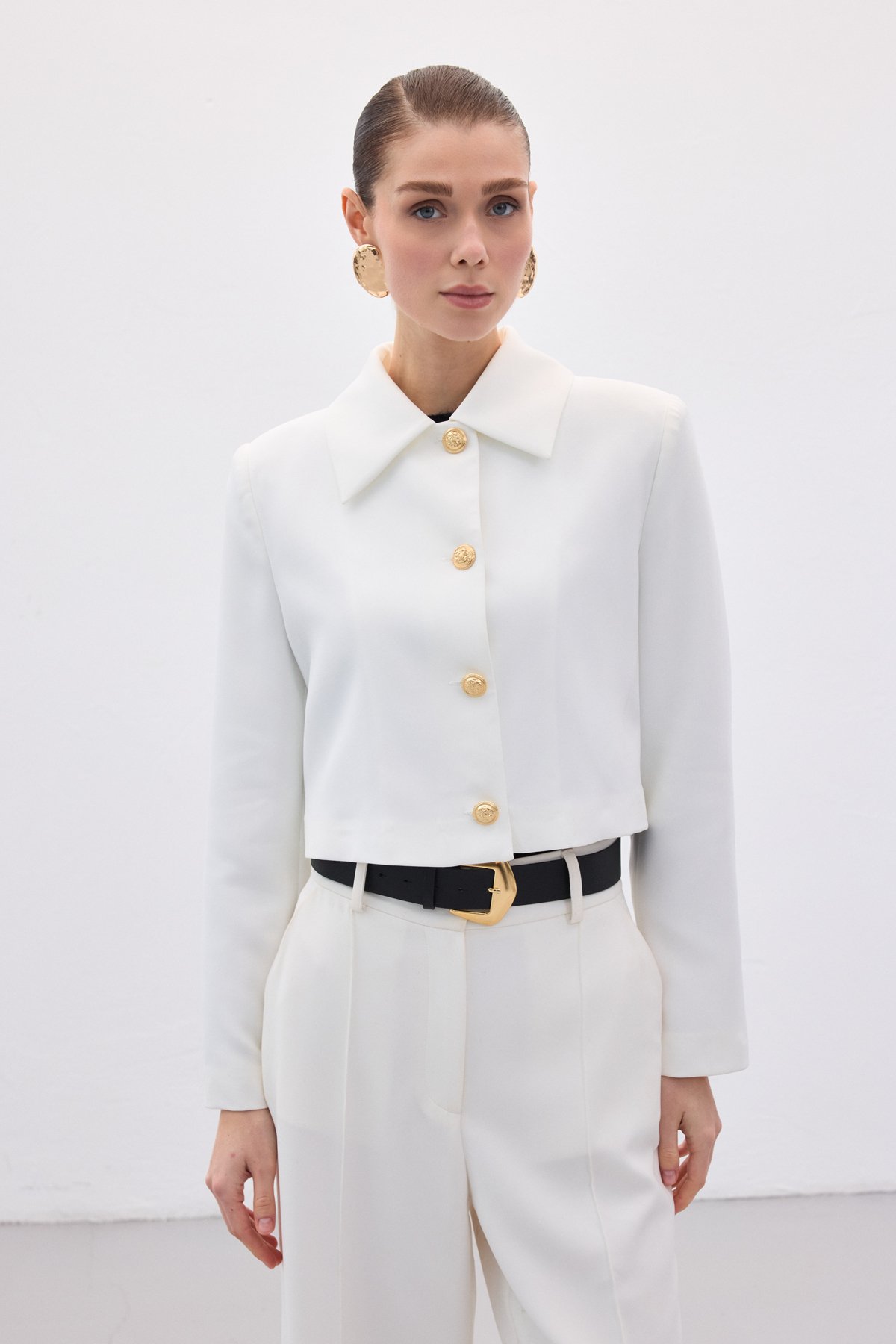 Düğmeli Kısa Ceket - Ekru