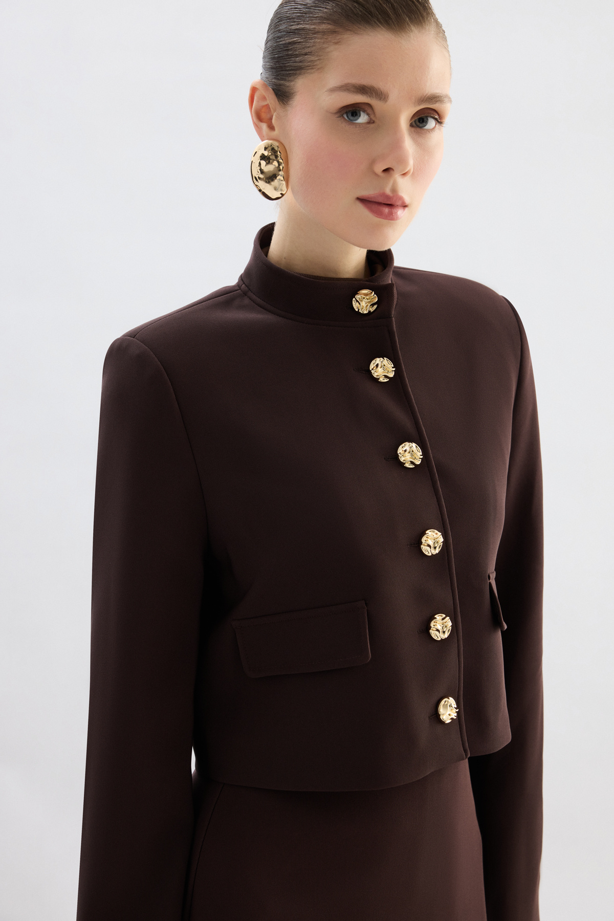 Düğmeli Kısa Ceket - Kahve