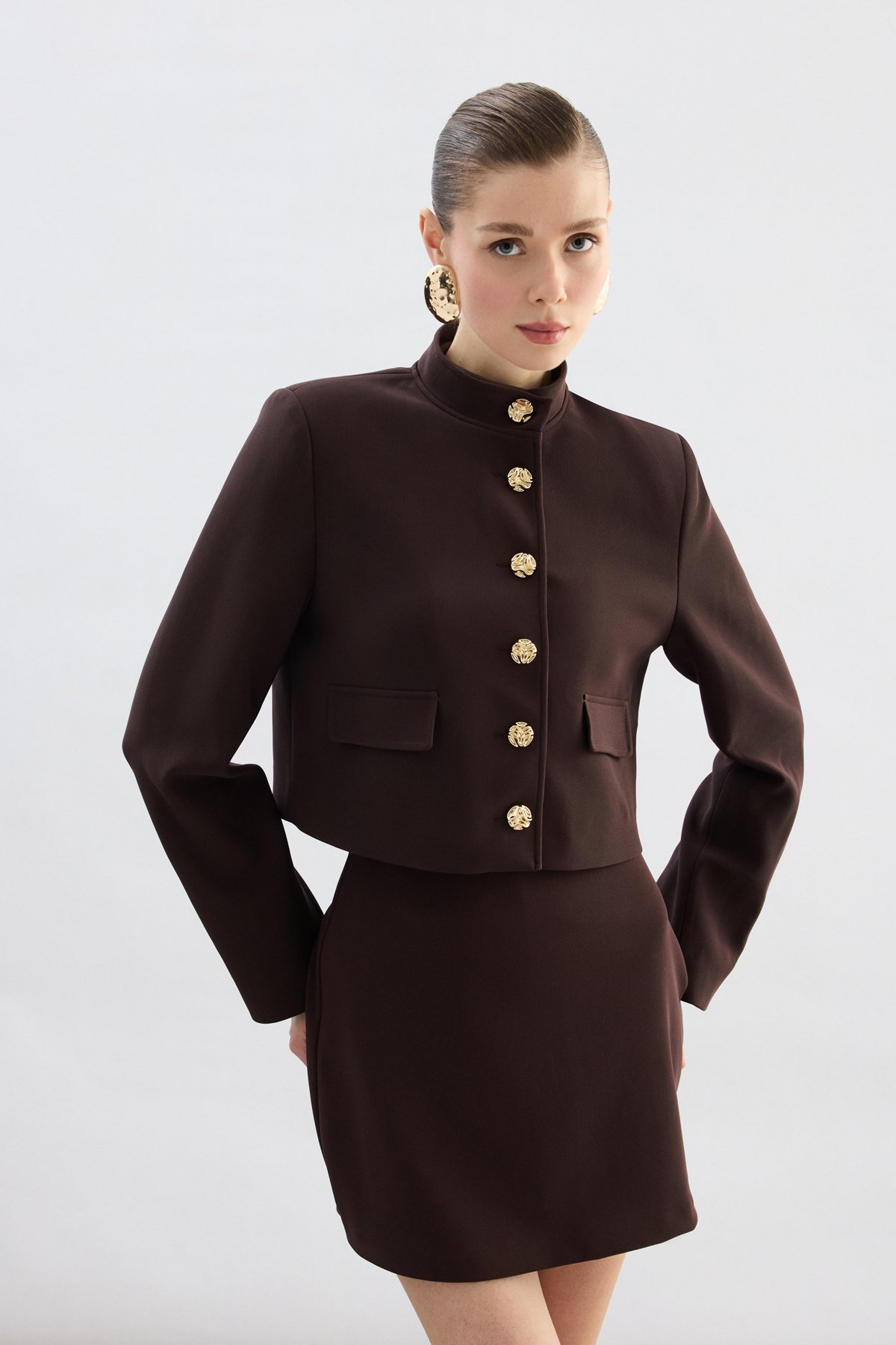 Düğmeli Kısa Ceket - Kahve