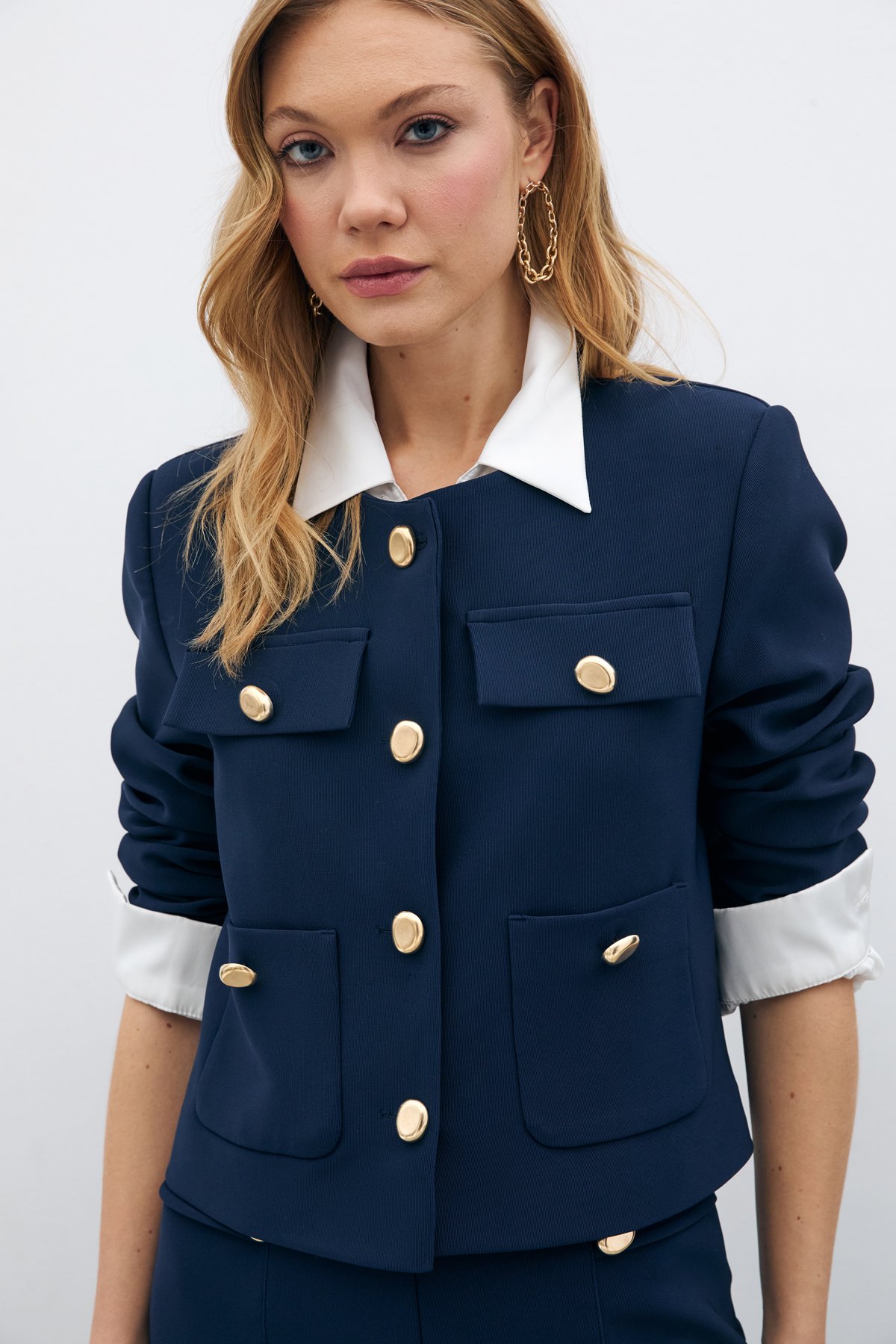Buttoned Short Jacket - Blue
