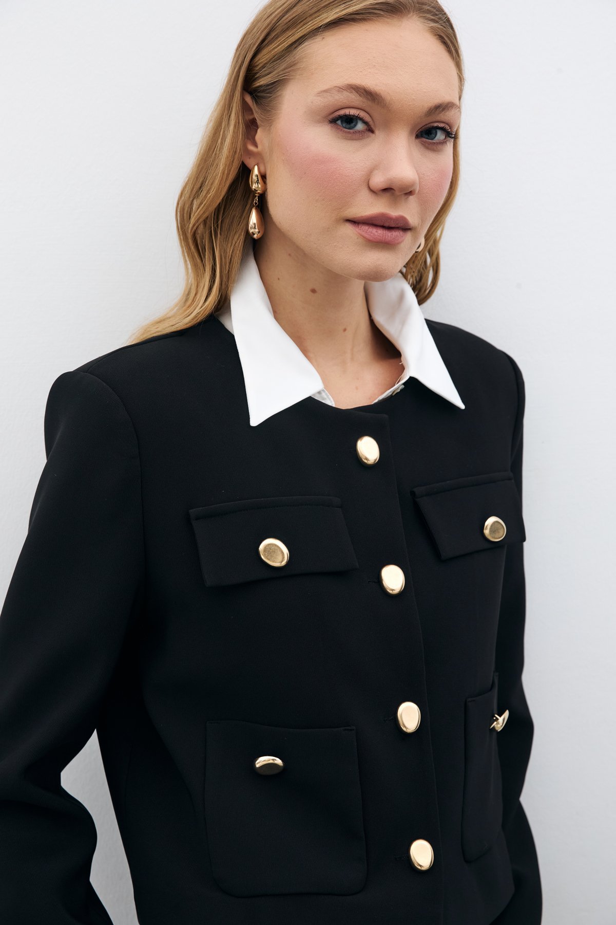 Düğmeli Kısa Ceket - SİYAH