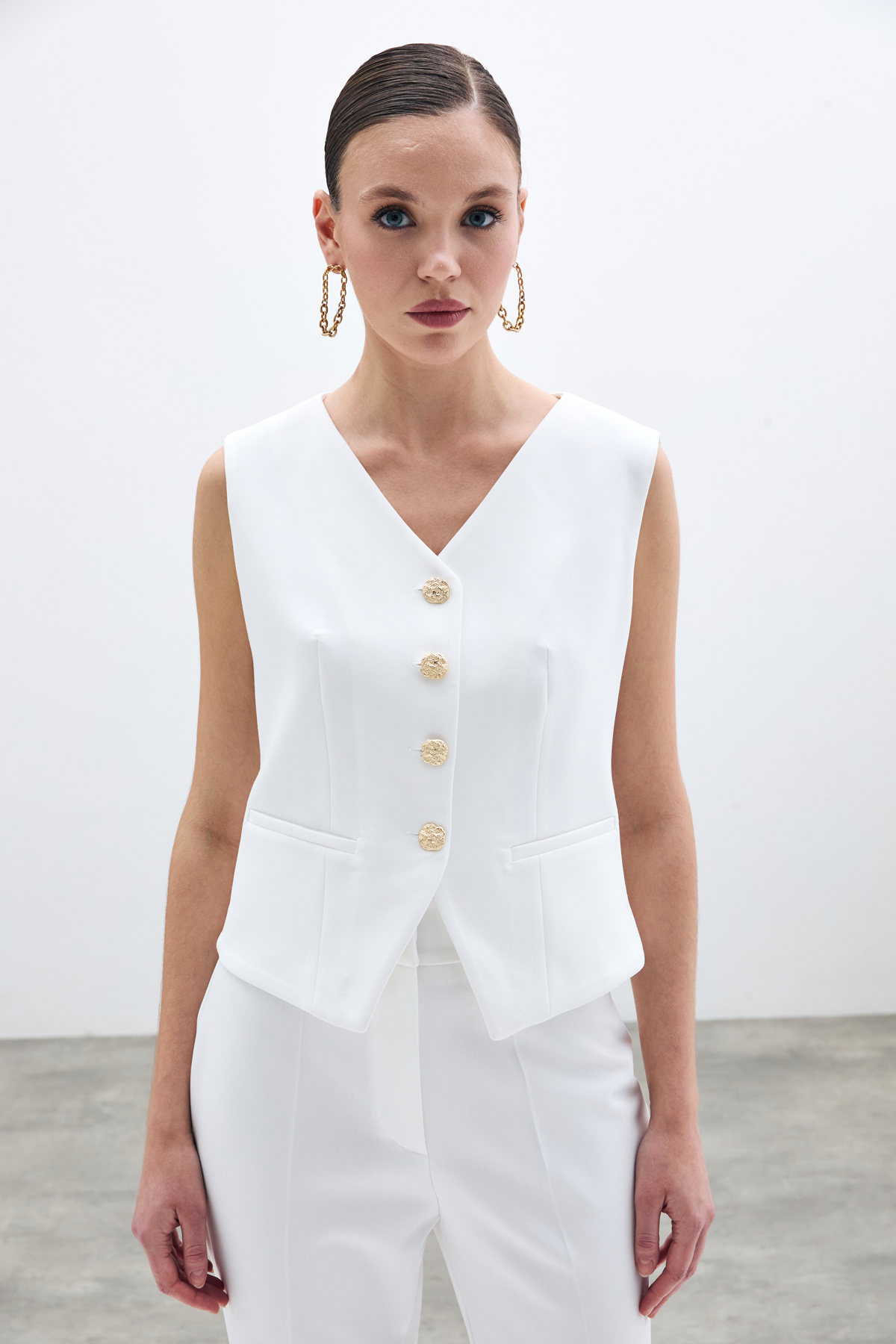 Düğmeli Kısa Yelek - Ekru