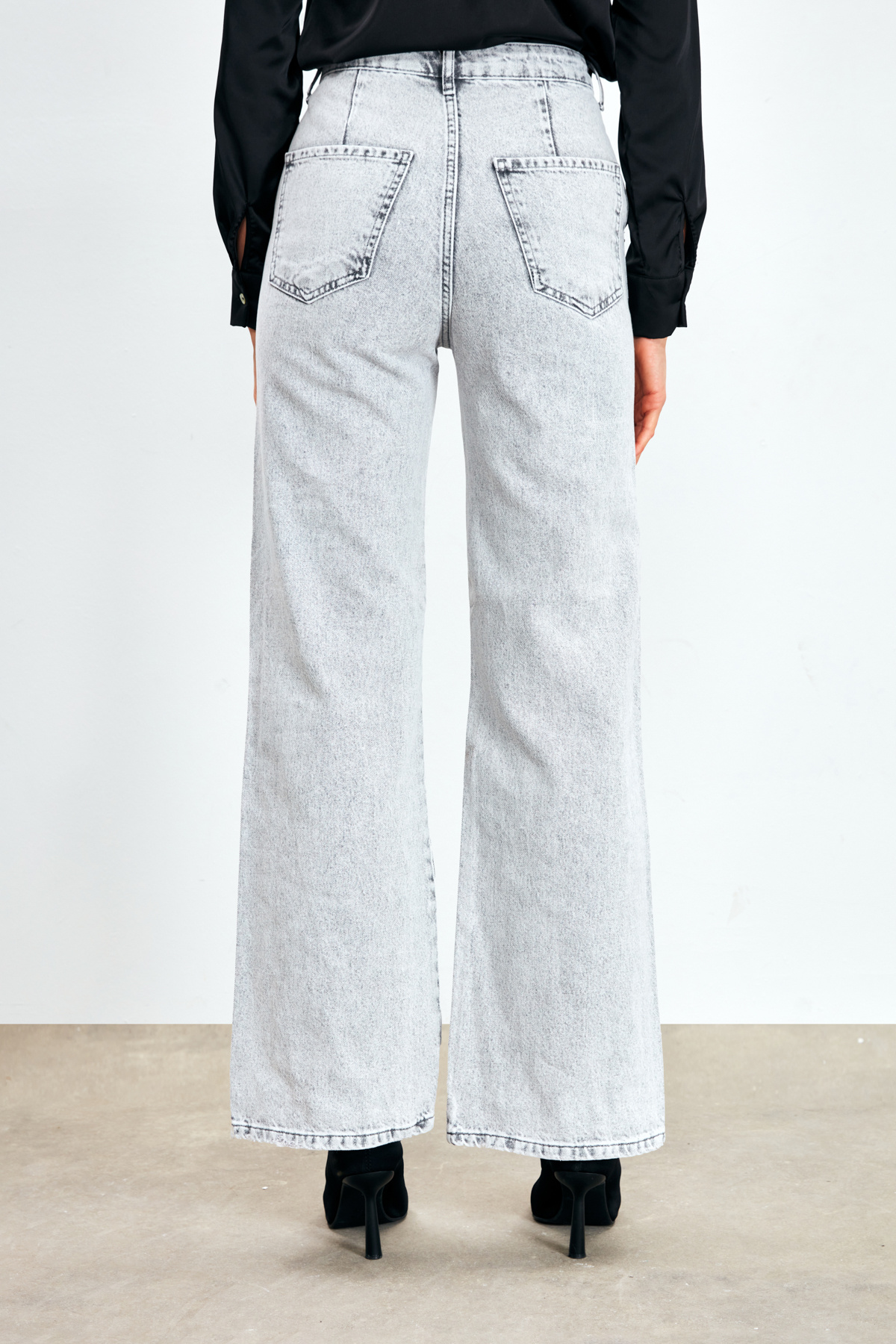 Buttoned loose wide leg jeans - ANTHRACITE