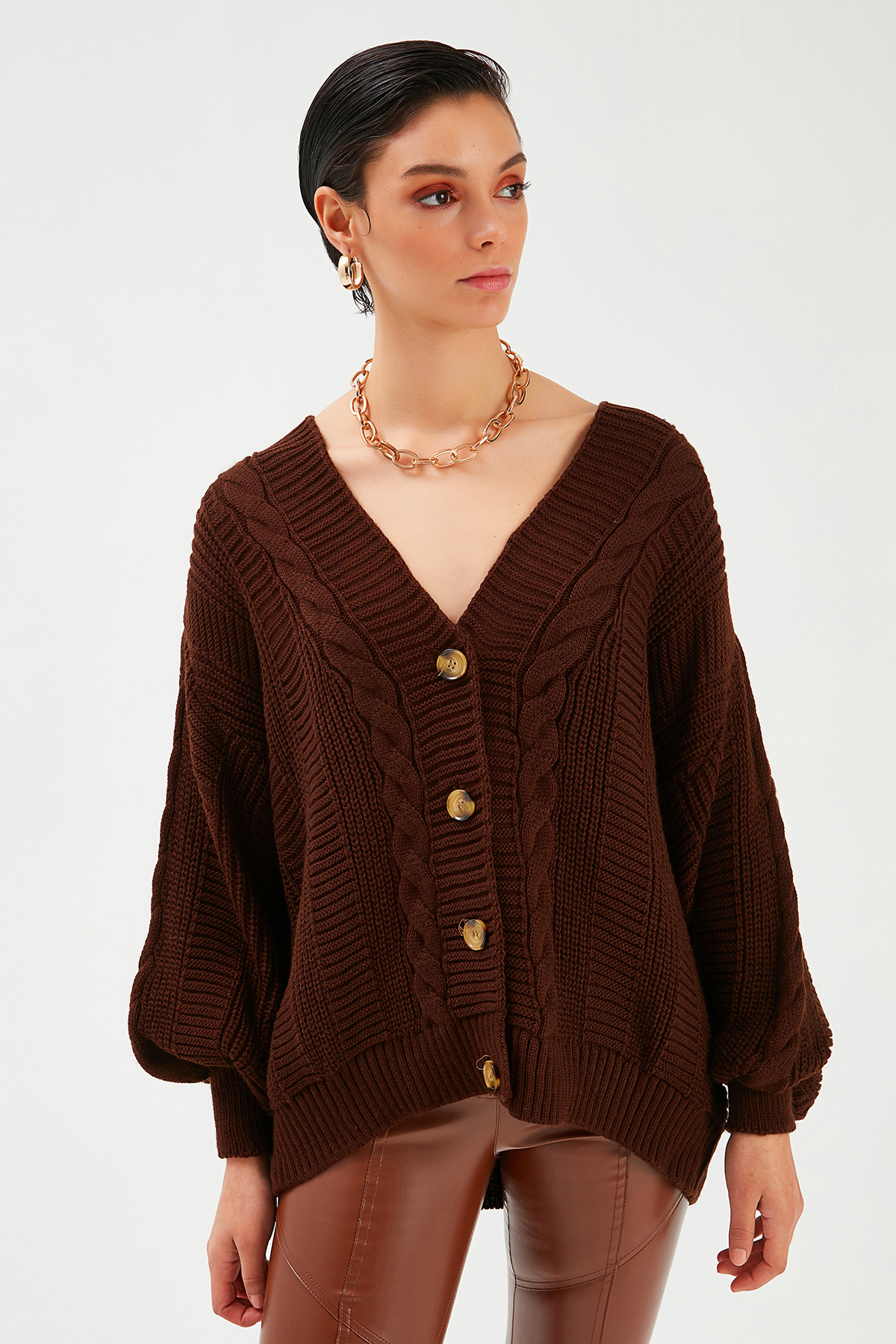 Buttoned Oversize Knitwear Cardigan - BROWN