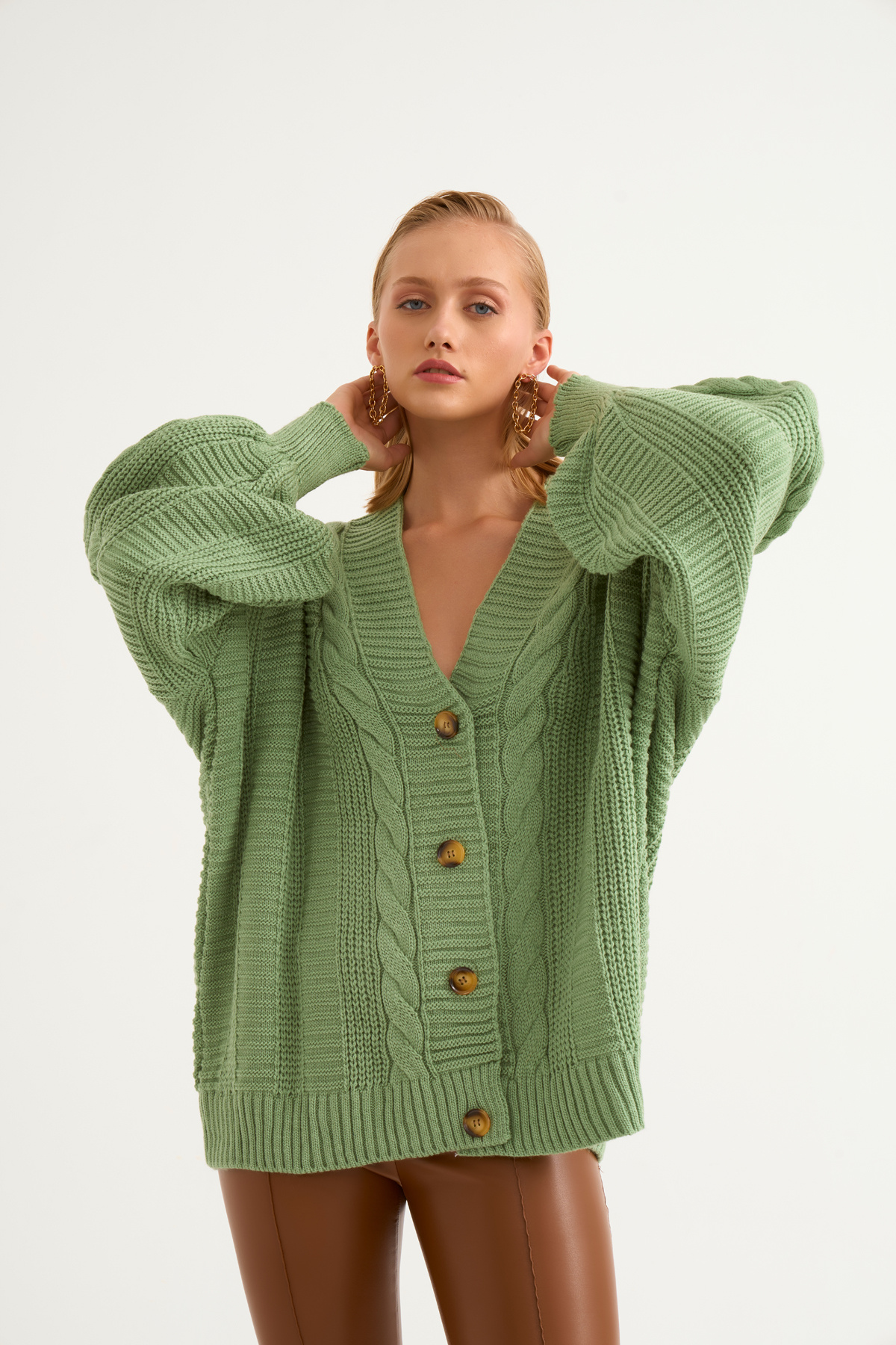 Düğmeli oversize triko hırka - YEŞİL