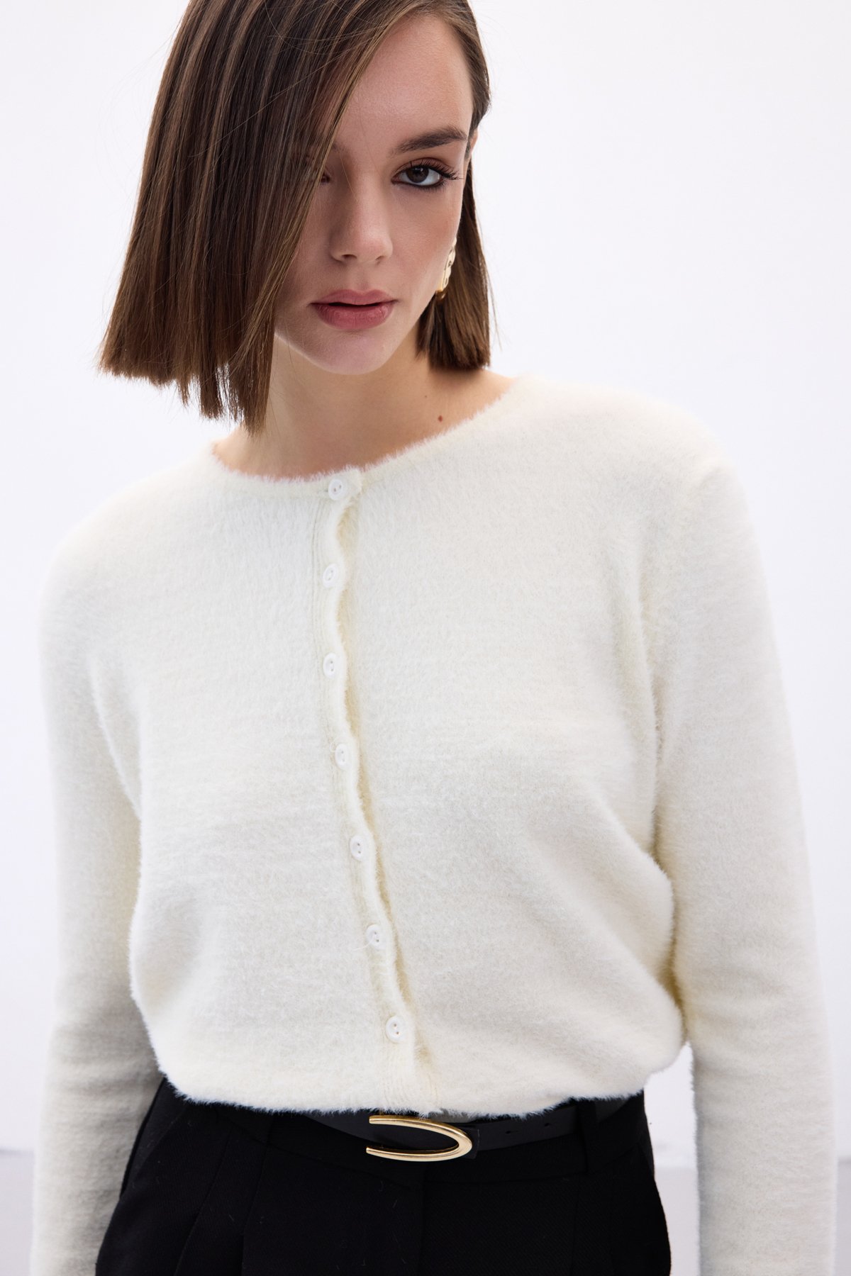 Düğmeli Sakallı Hırka - Ekru