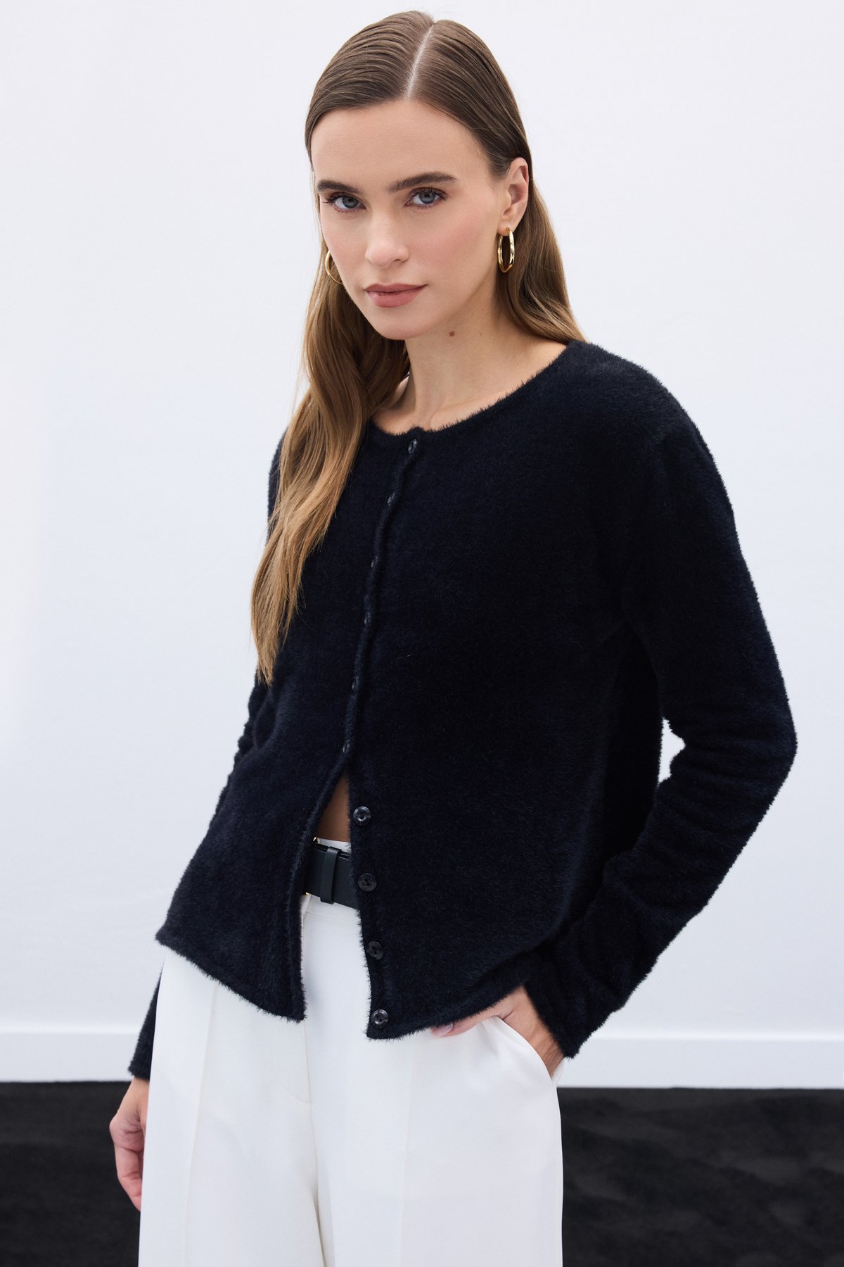 Düğmeli Sakallı Hırka - Siyah