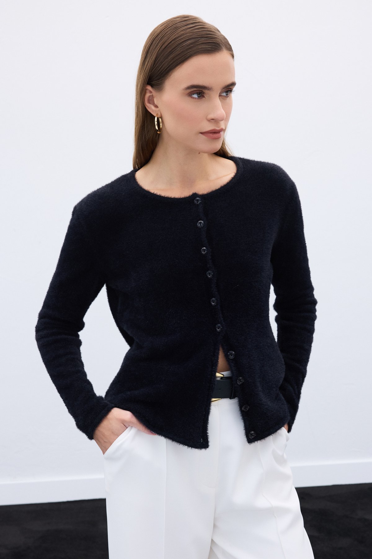 Düğmeli Sakallı Hırka - Siyah