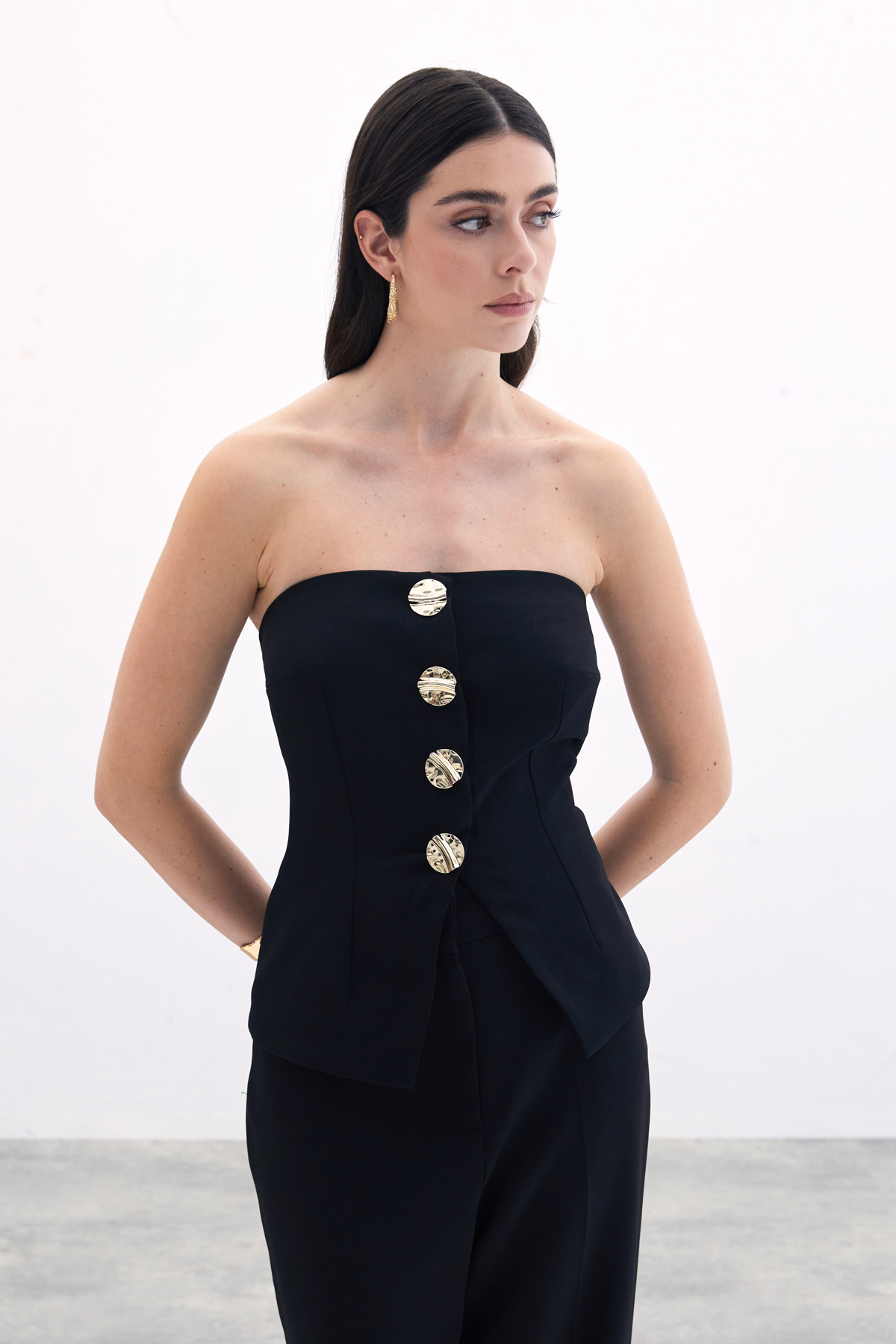 Düğmeli Straplez Bluz - Siyah