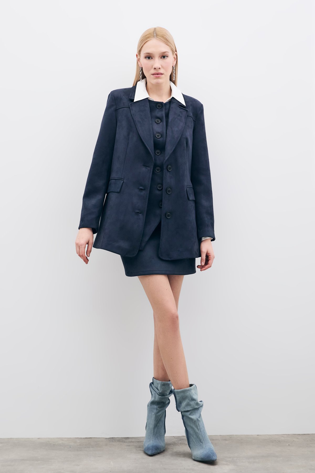 Buttoned Suede Jacket - Blue