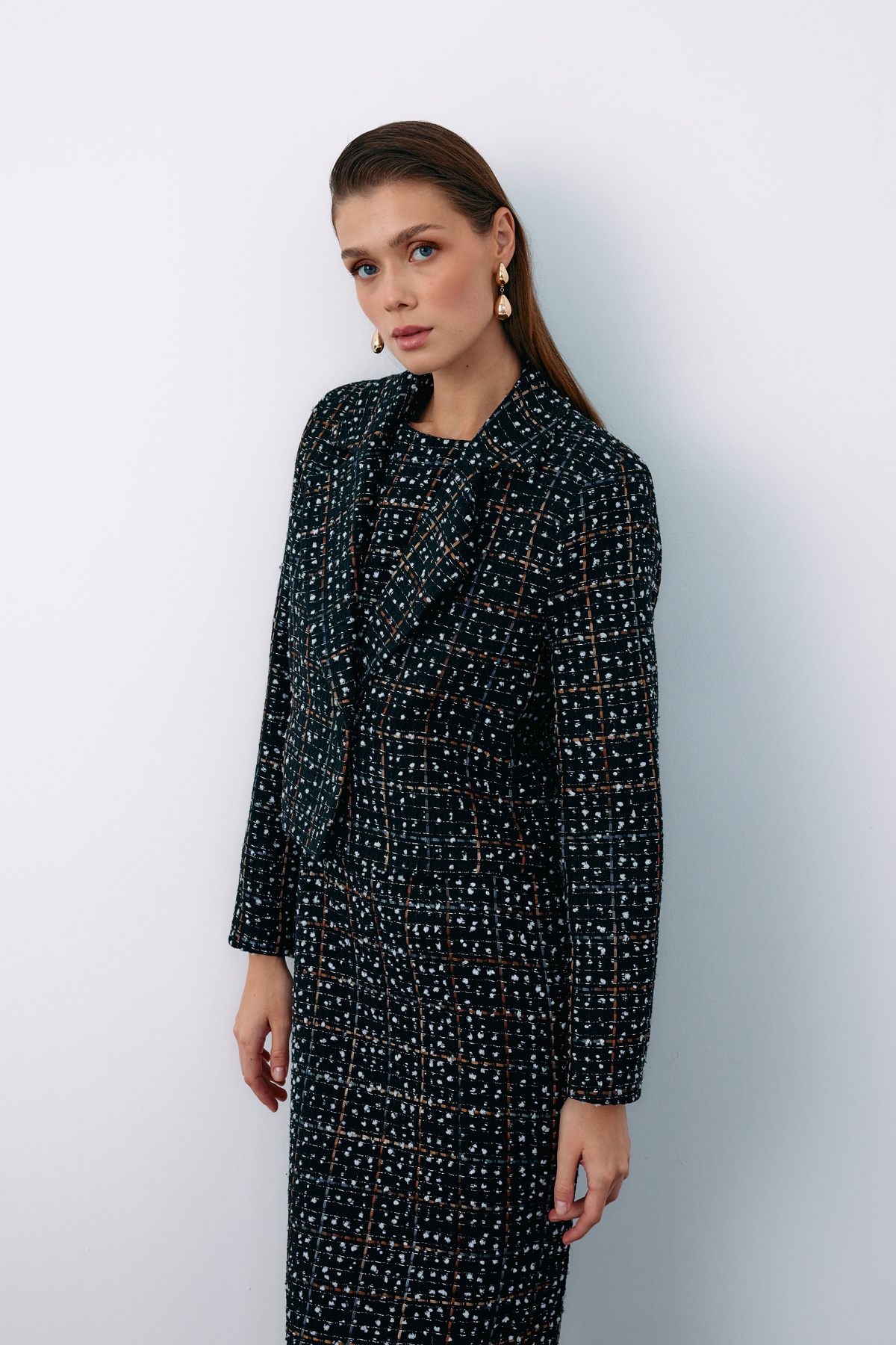 Düğmeli Tüvit Kısa Ceket - SİYAH