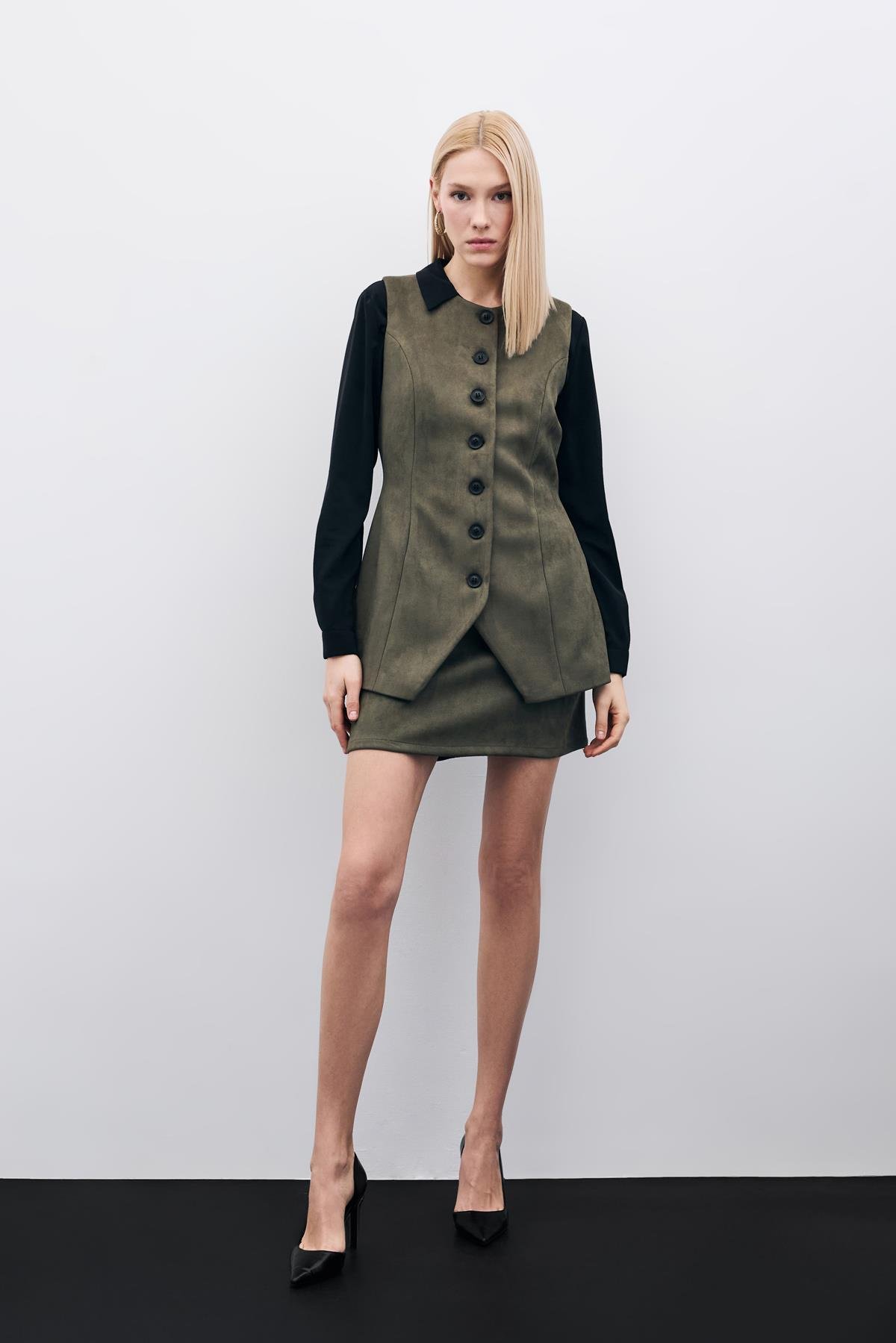 Düğmeli Uzun Süet Yelek - Haki