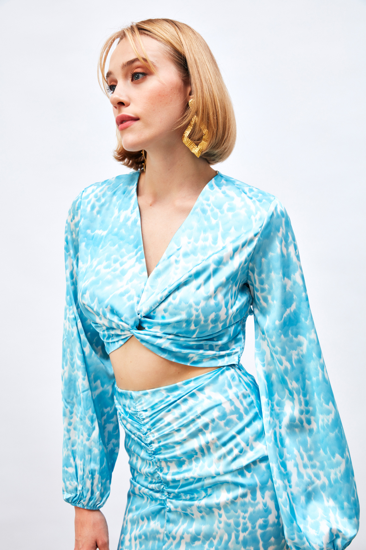 Düğüm Detaylı Desenli Bluz - TURKUAZ