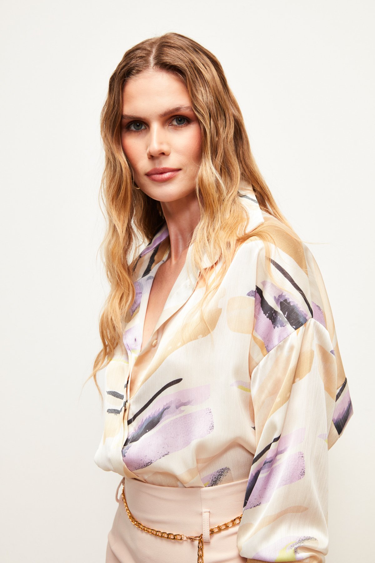 Düşük Omuz Detaylı Salaş Gömlek - BEJ