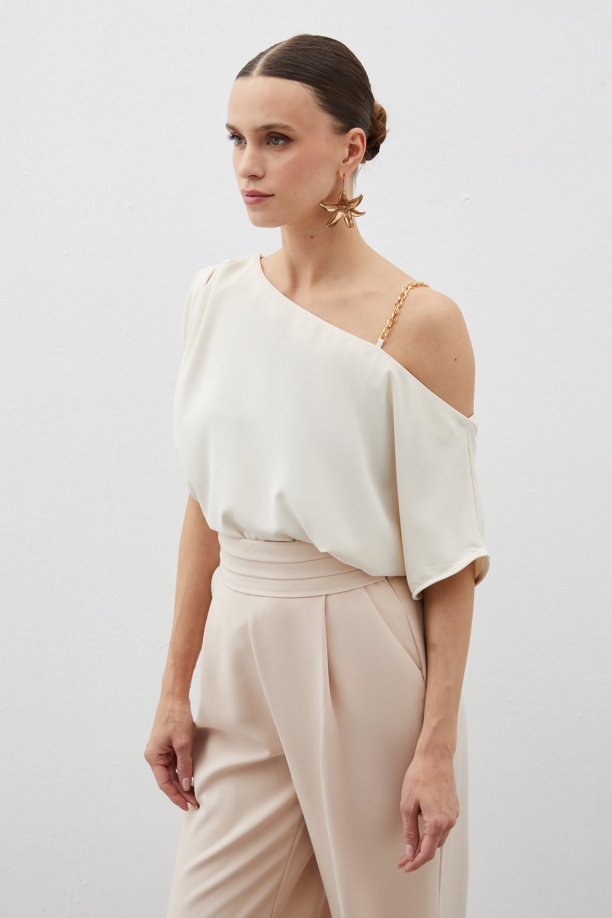 Düşük Omuzlu Salaş Bluz - BEJ