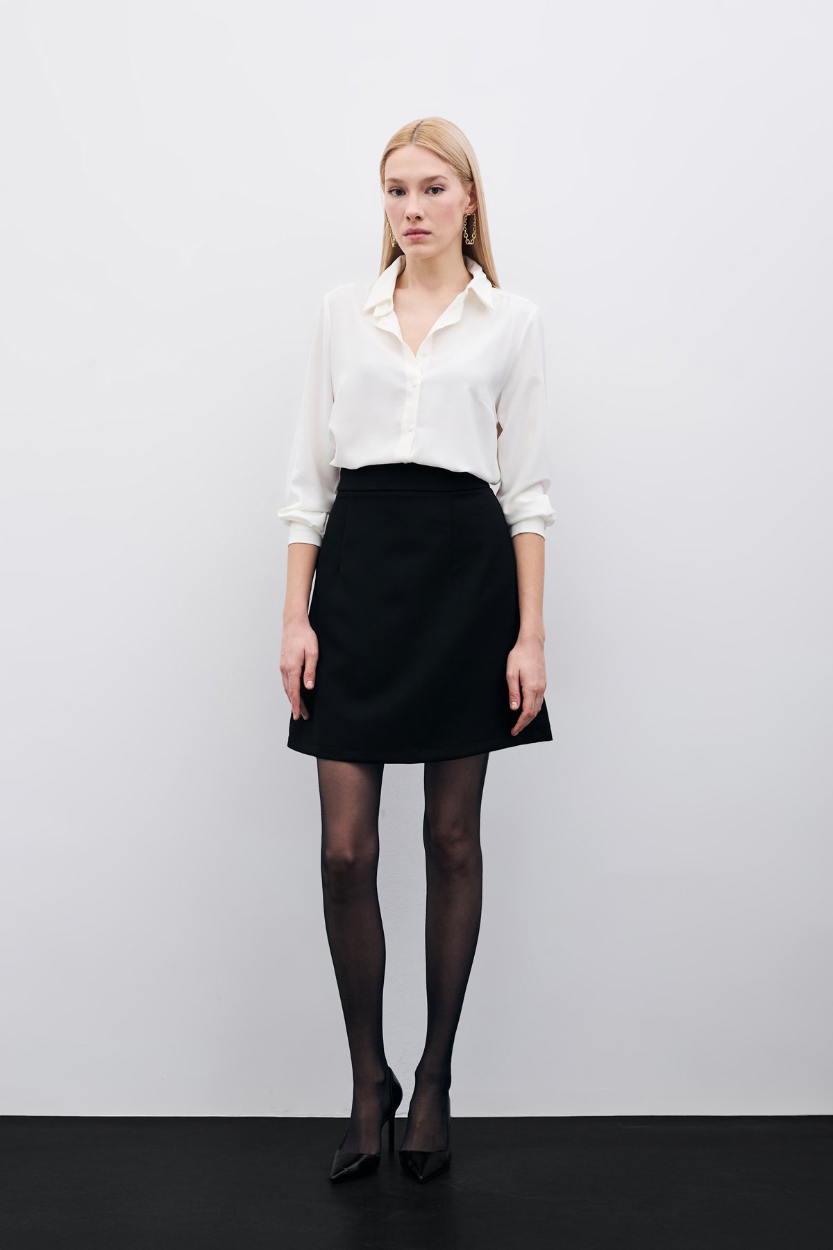 Düz Mini Etek - Siyah