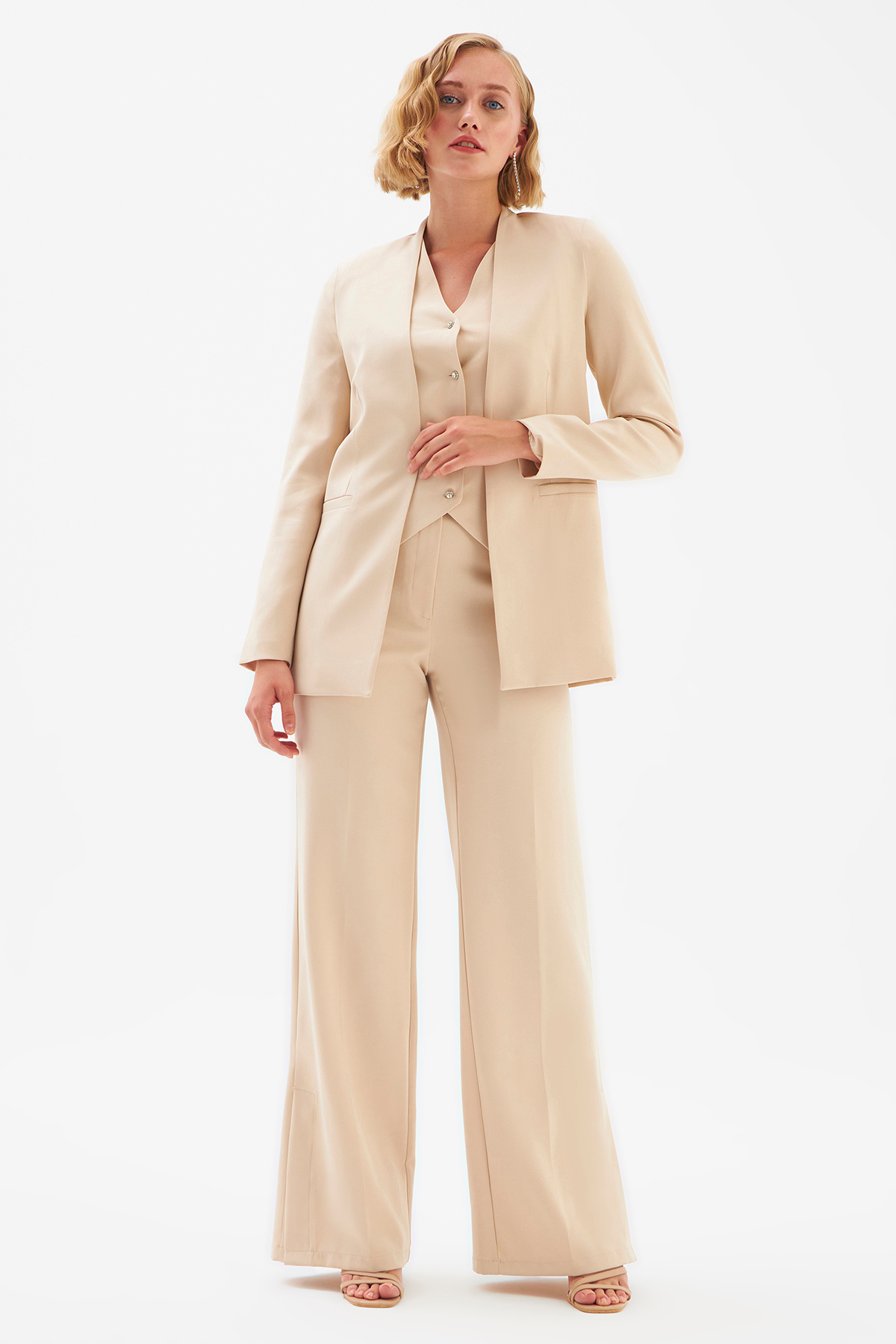 Düz Yaka Uzun Ceket - BEJ