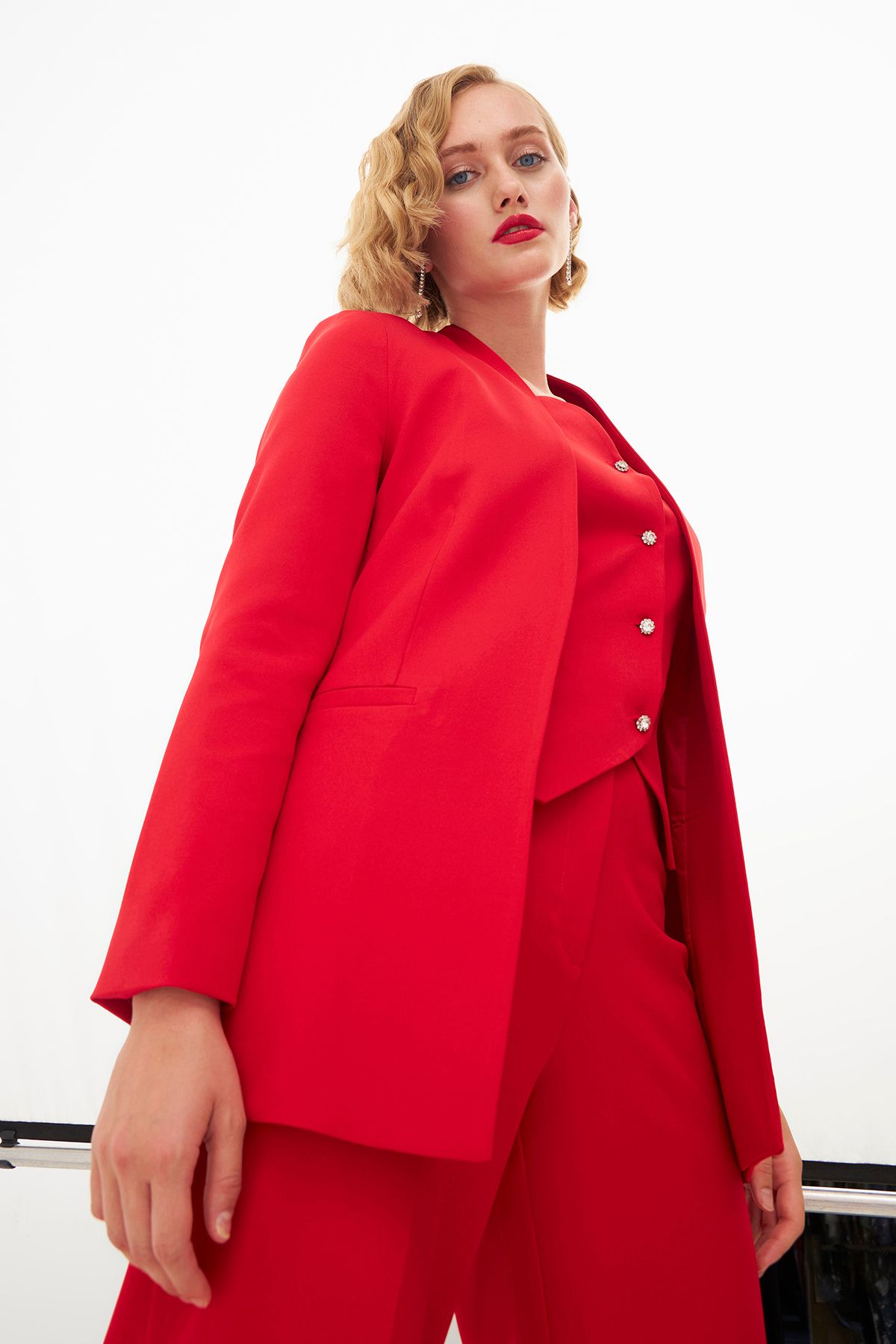 Düz Yaka Uzun Ceket - KIRMIZI