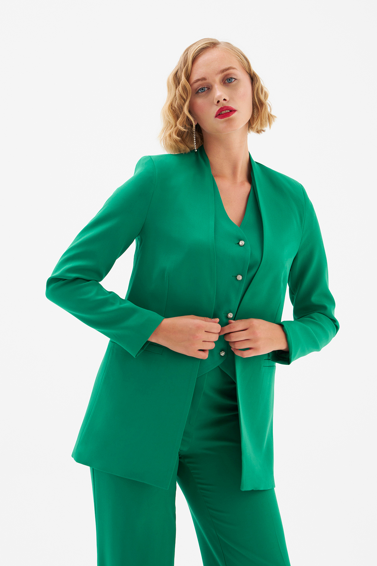 Düz Yaka Uzun Ceket - ZÜMRÜT