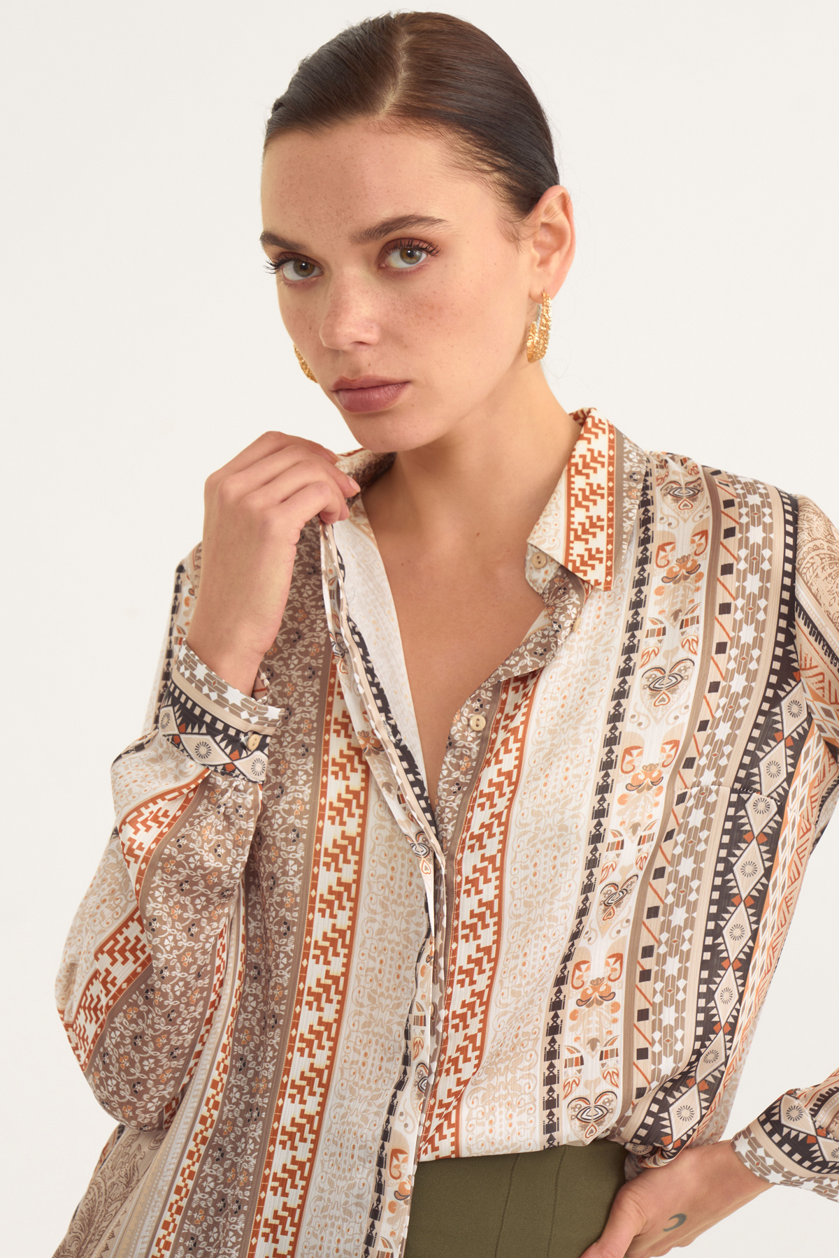 Ethnic patterned shabby shirt - BEIGE