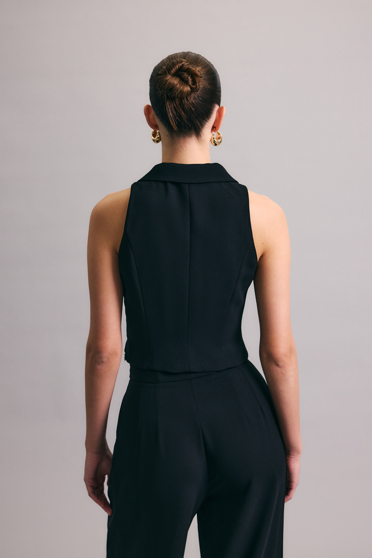 Eva Vest - Black