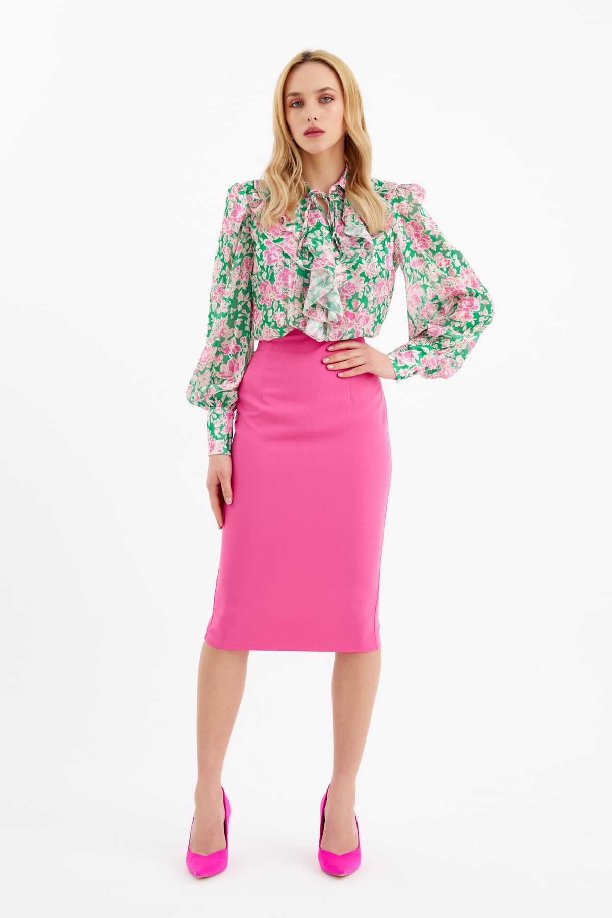 Ruffle neck floral print blouse - GREEN